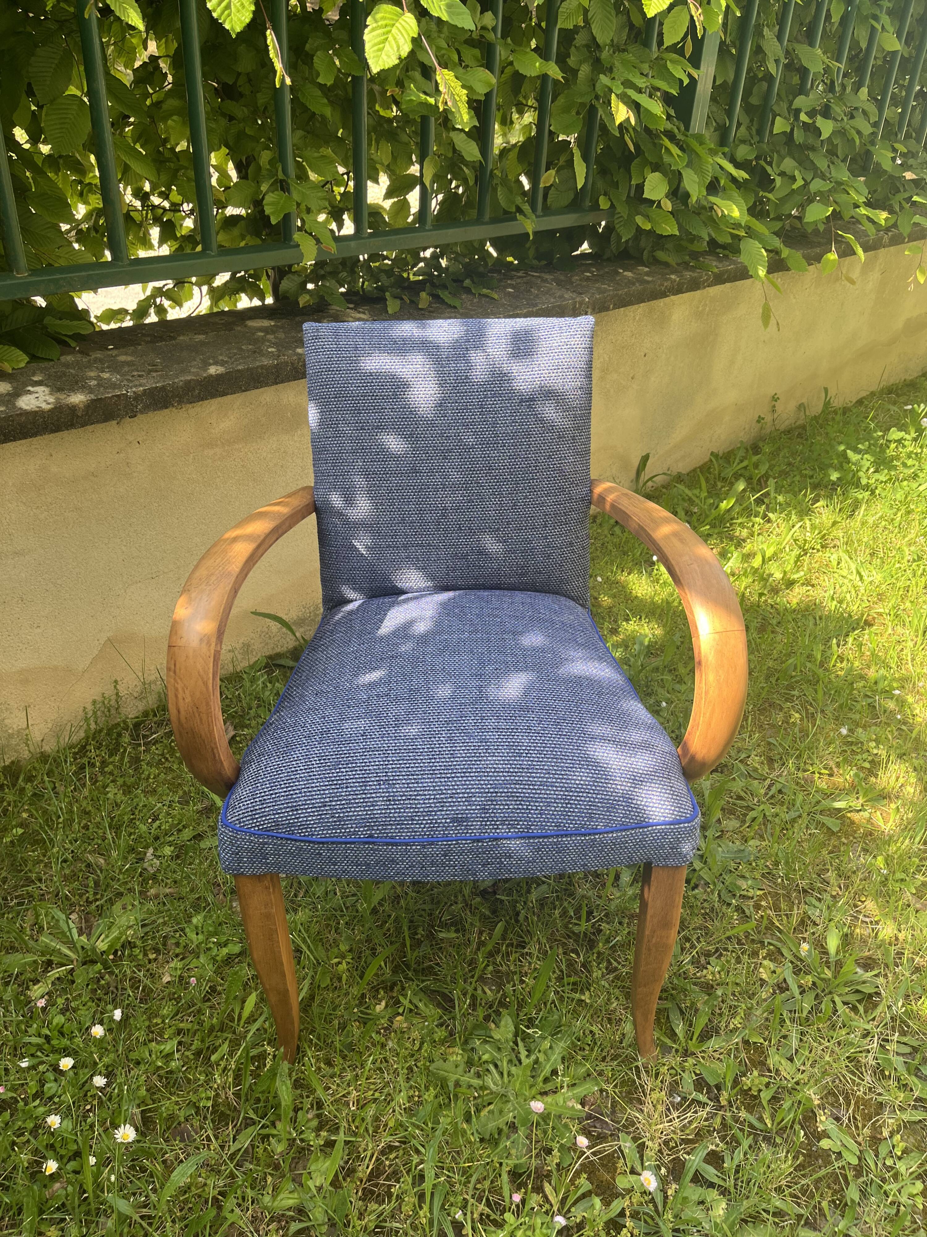 Bridge armchair