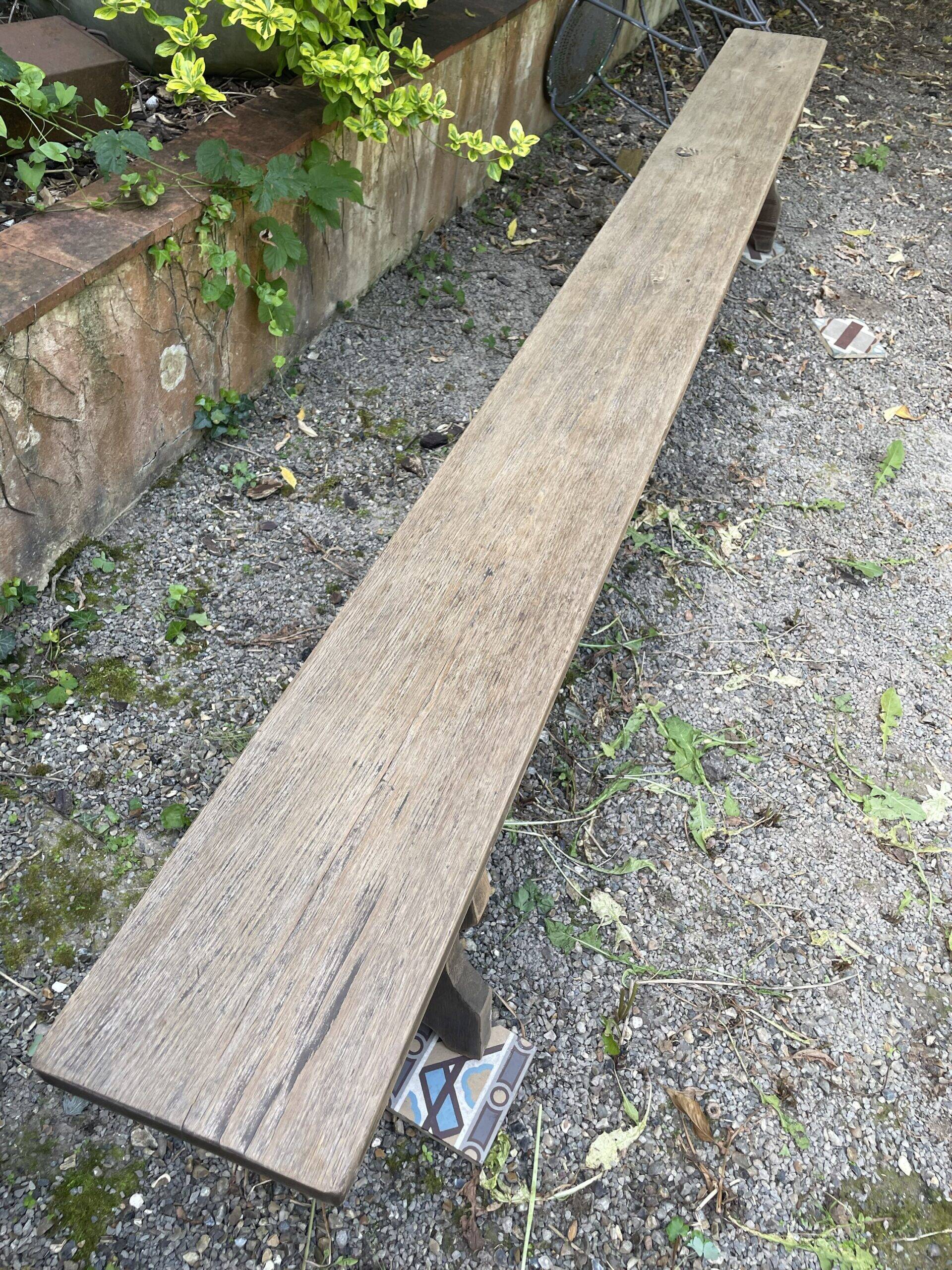 Banc en chêne massif 3m de longueur