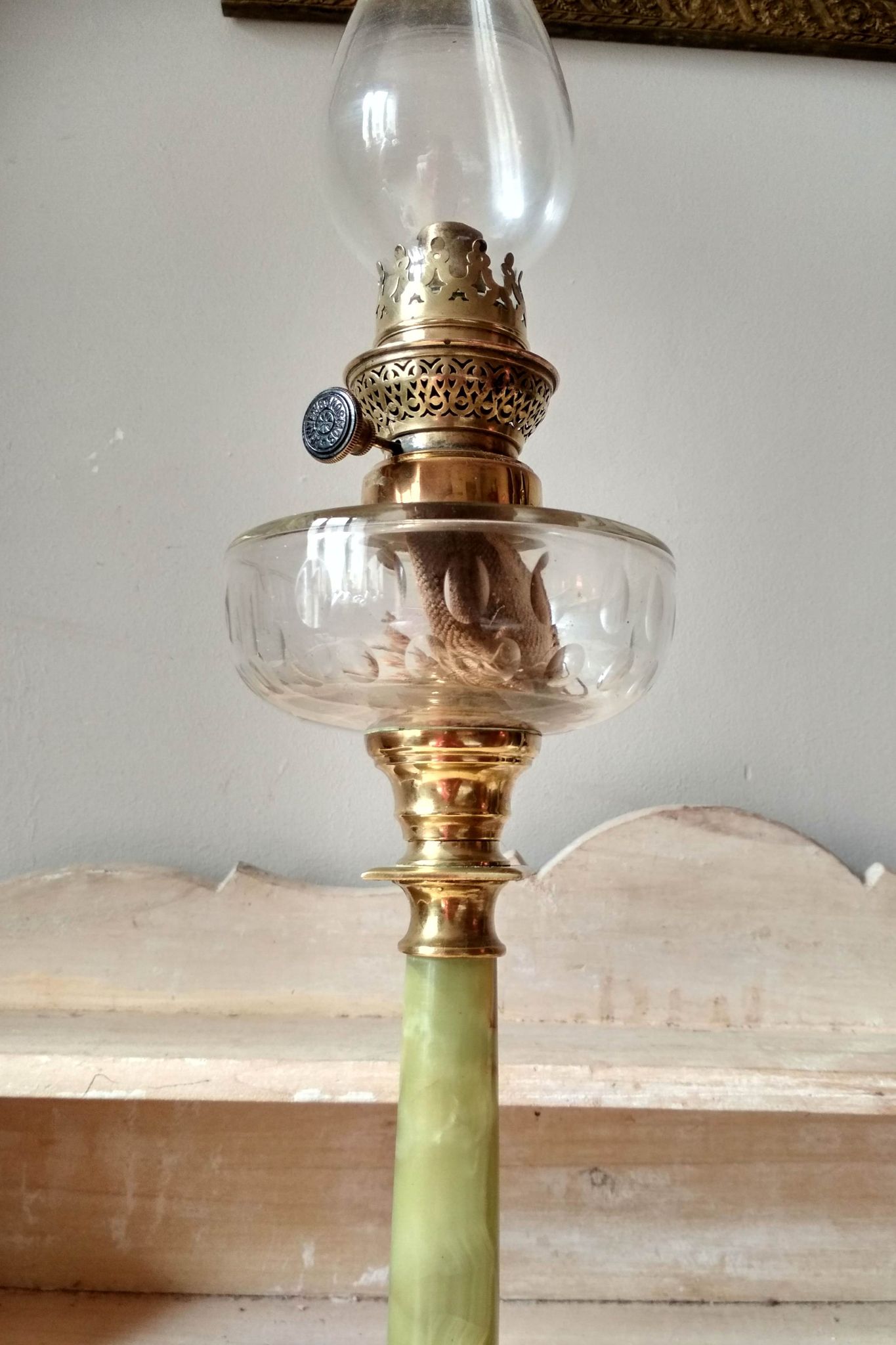 Ancient oil lamp in green onyx