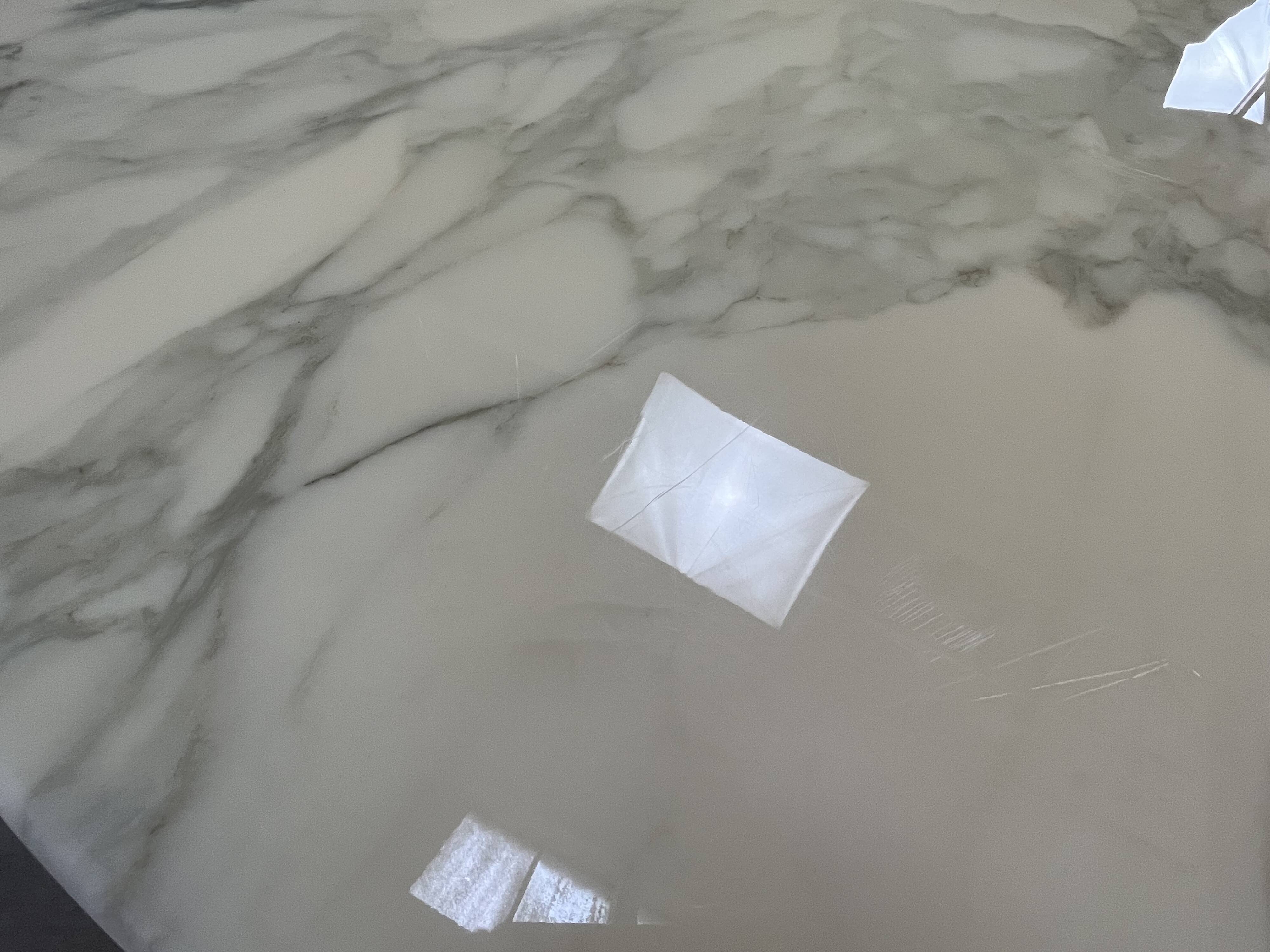 Roche Bobois round marble table for 6 people, 1970s