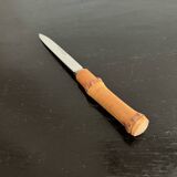 Dessert forks and knives