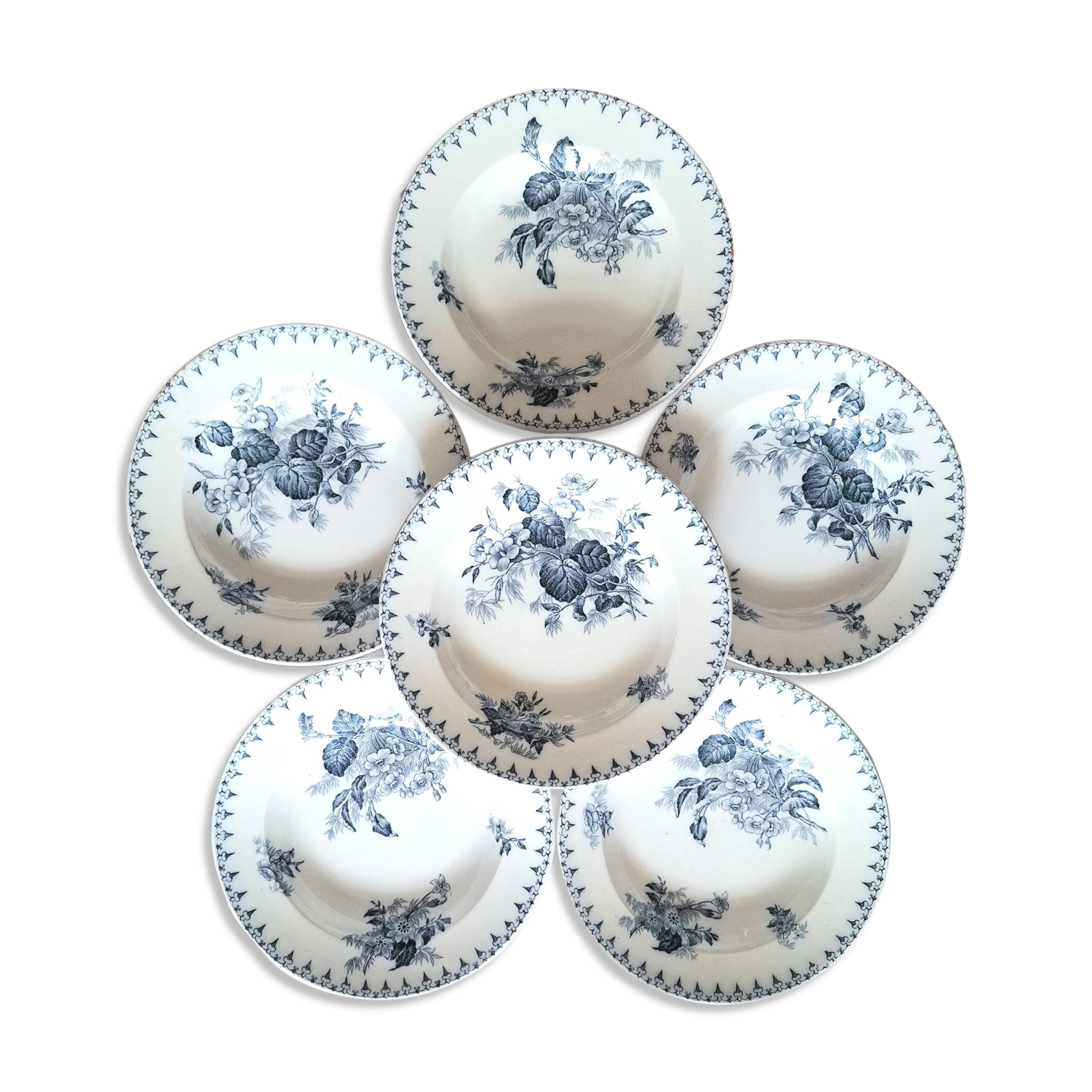 Antique deep plates in ironstone from Sarreguemines.