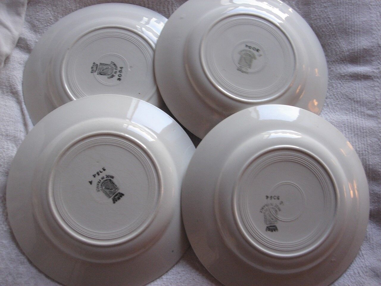 Set of 4 dinner plates St. Amand Art Deco 1932