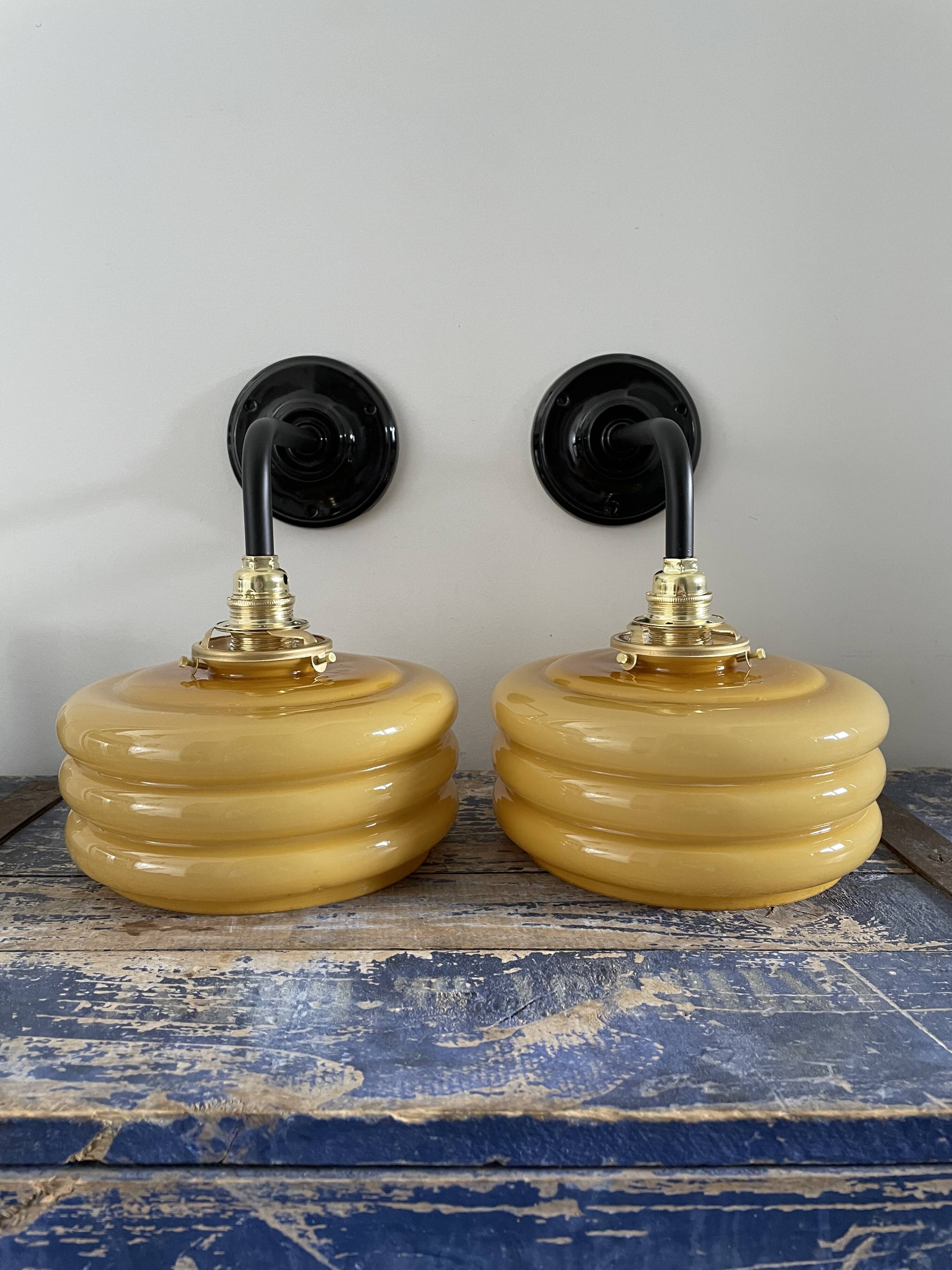 Paire d’appliques art deco électrifiées à neuf