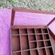 Vitrine pour miniature style chalet en bois vintage mural