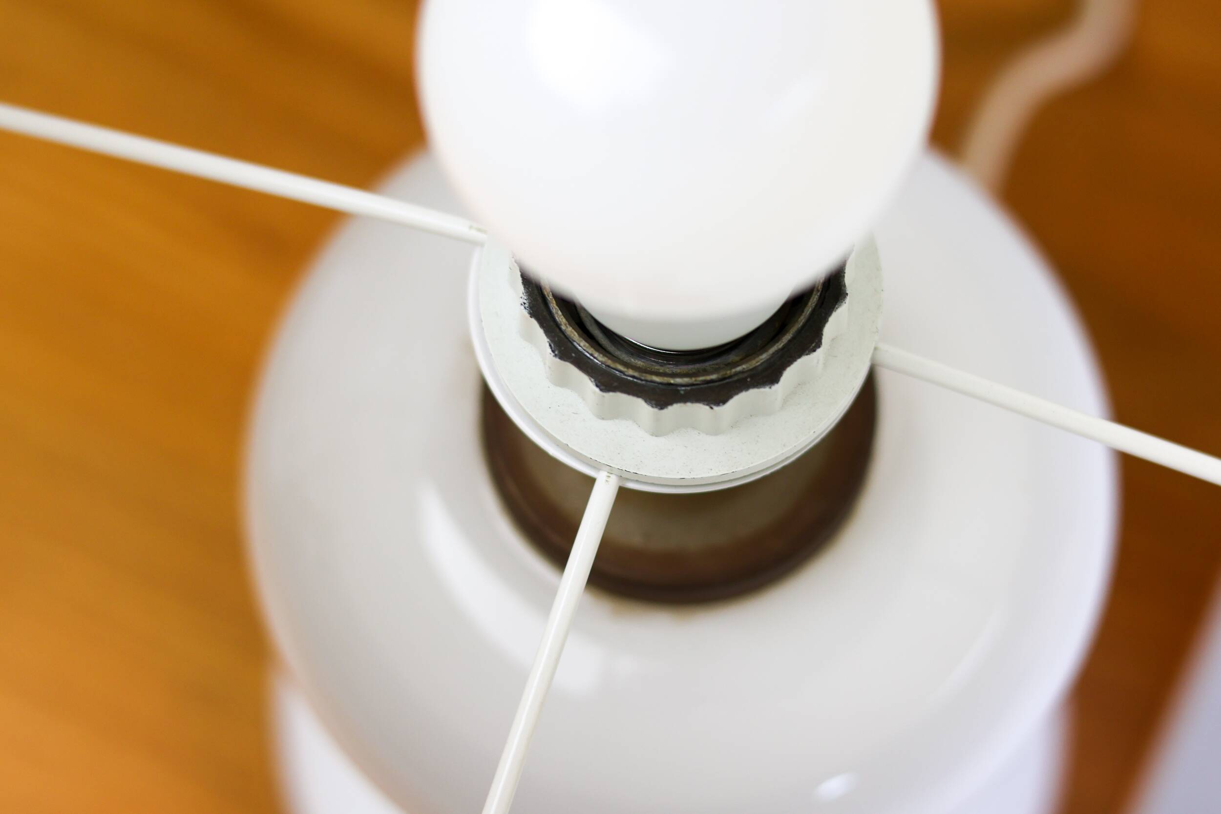 Pair of white ml1 table lamps by ingo maurer for m-design