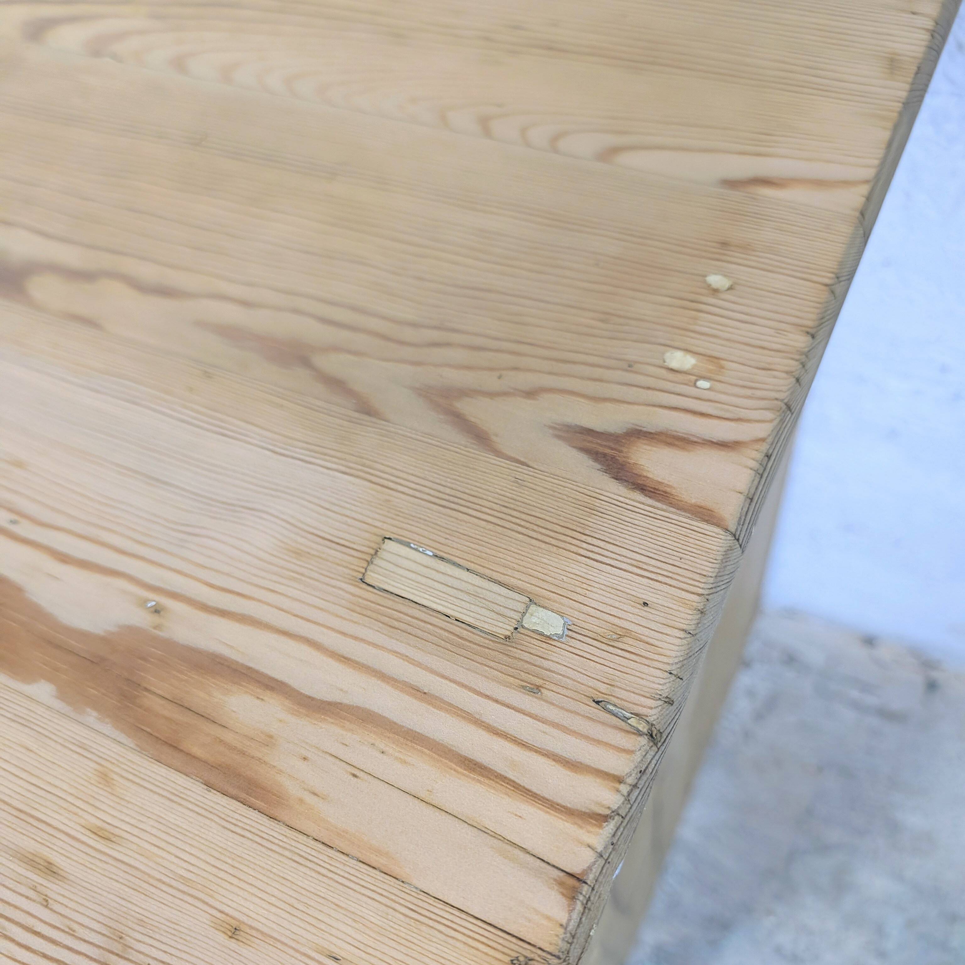 Small workshop cabinet with 3 pine drawers.