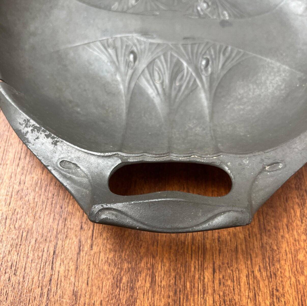 Art Deco Bowl in Tin 4913 by Kayser Zinn