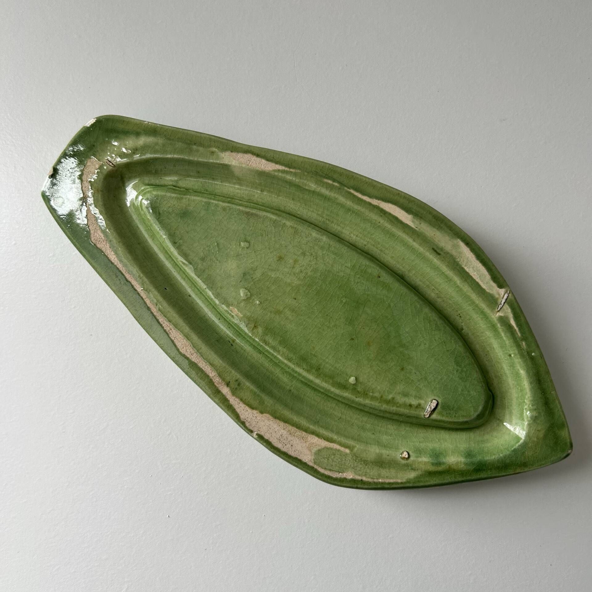 Vide poche feuille verte