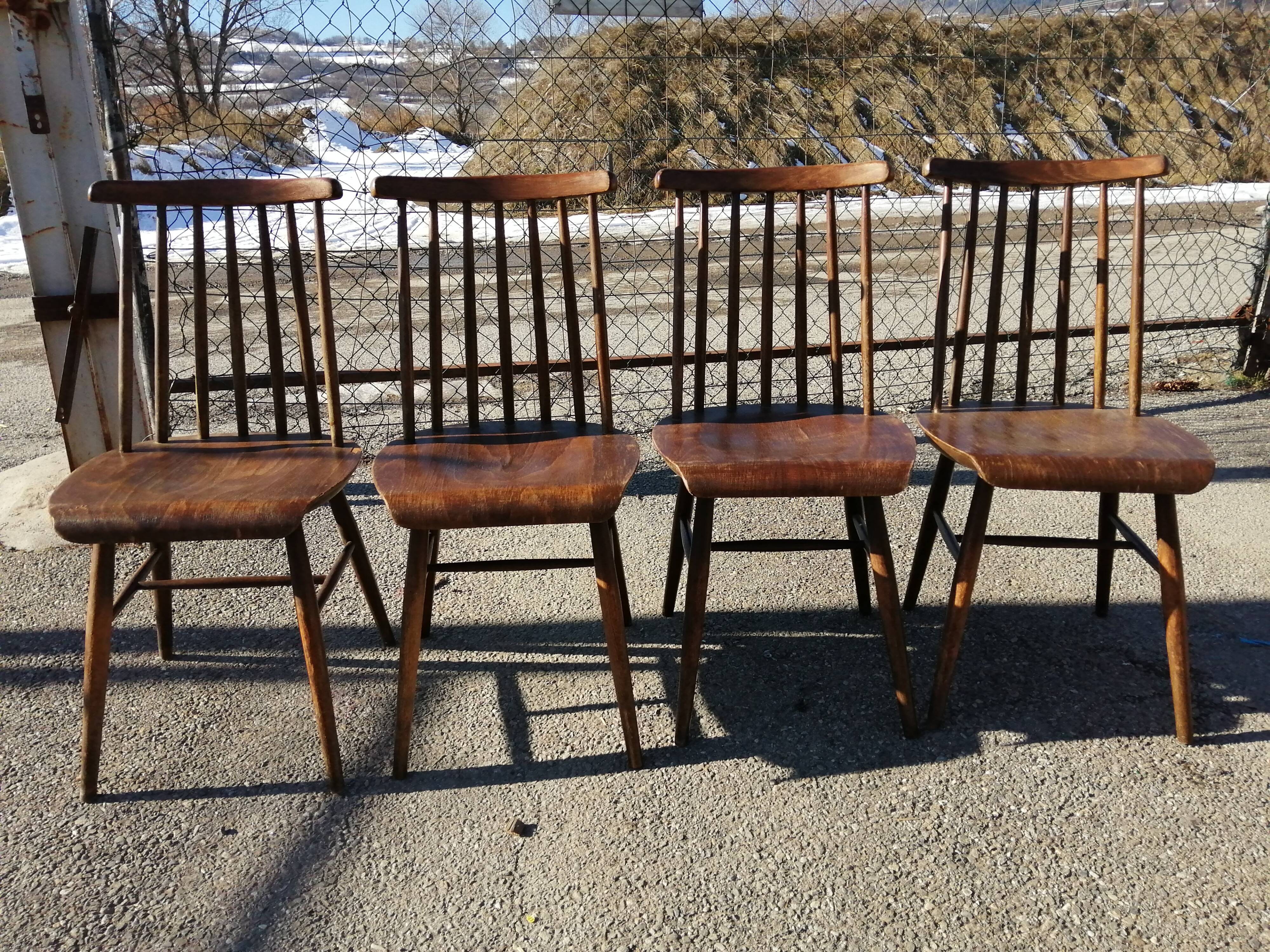 Series of 4 scandinavian chairs