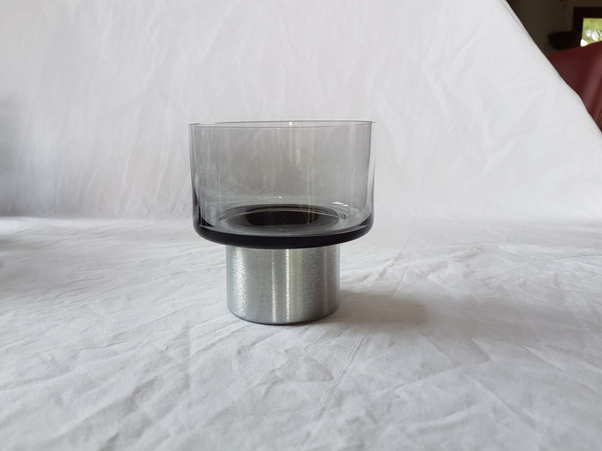 Lot of 6 vintage stainless feet glasses