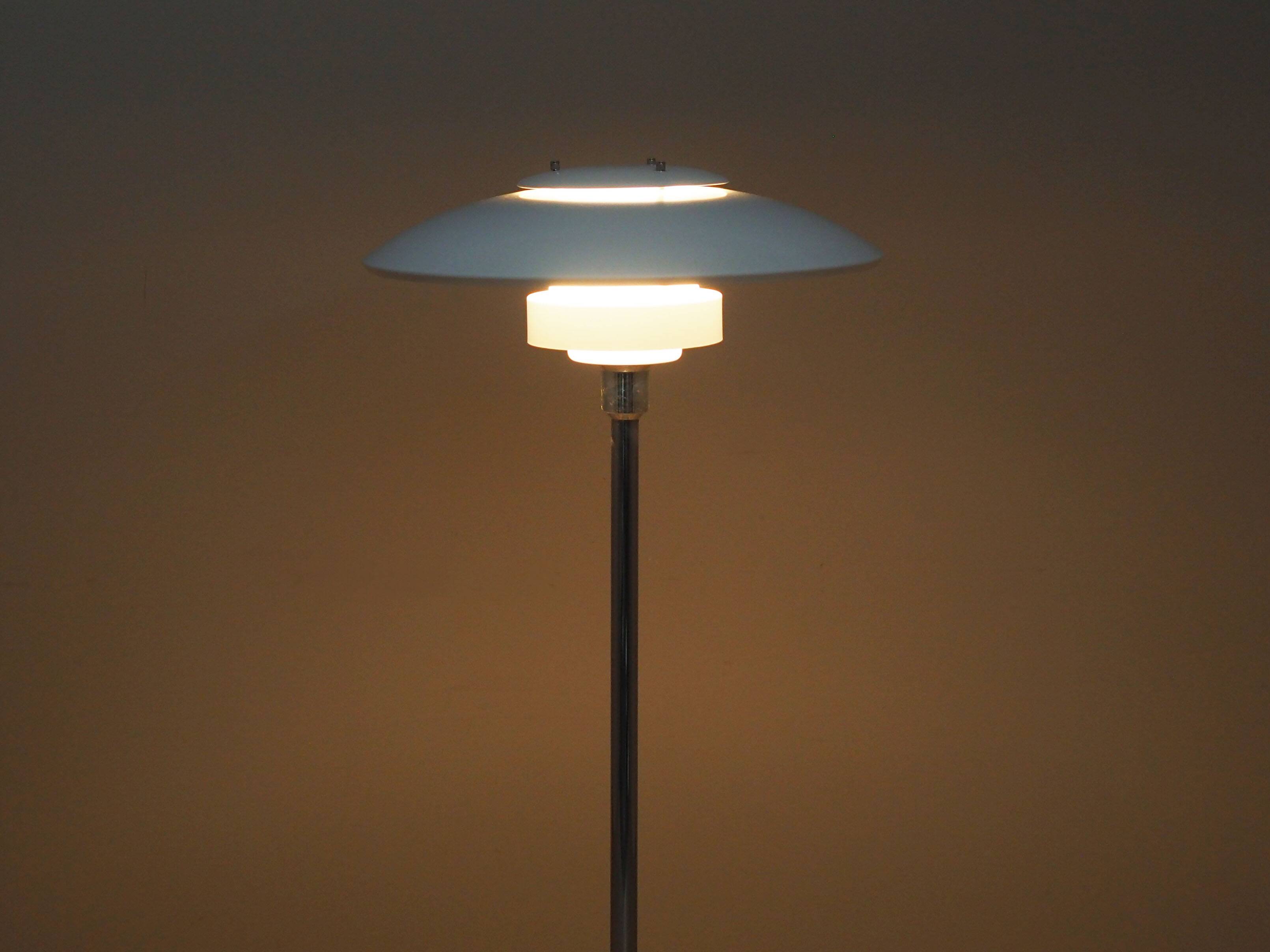 Floor lamp, Danish design, 1970s, manufacturer: Lyskaer, designer: Simon He