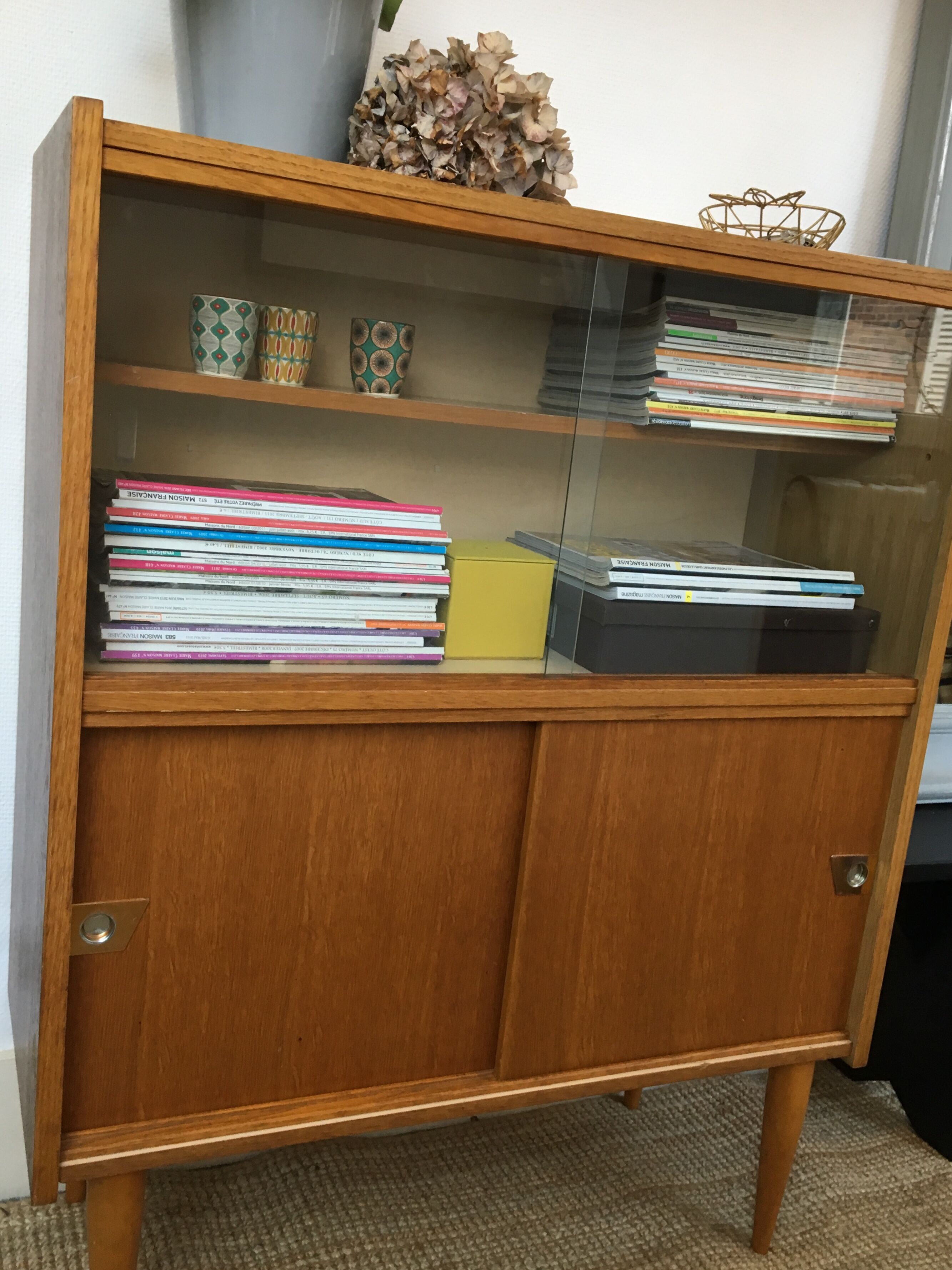 Storage 60s curio