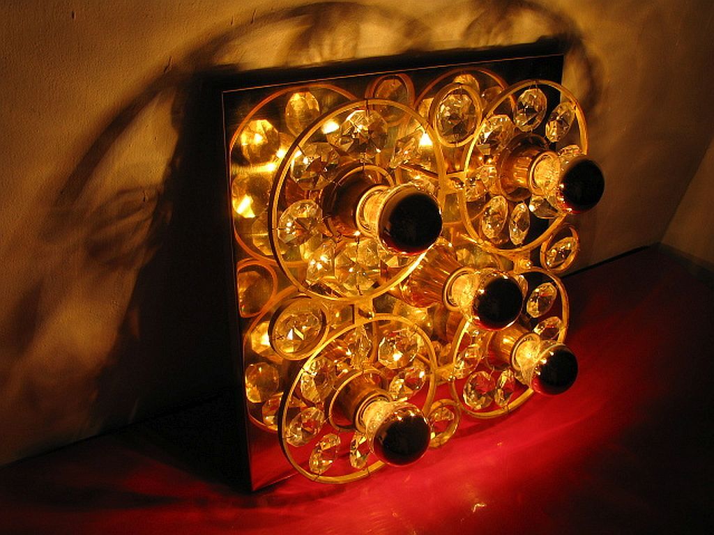 Lampe murale doré, cristaux de verre des années 1960