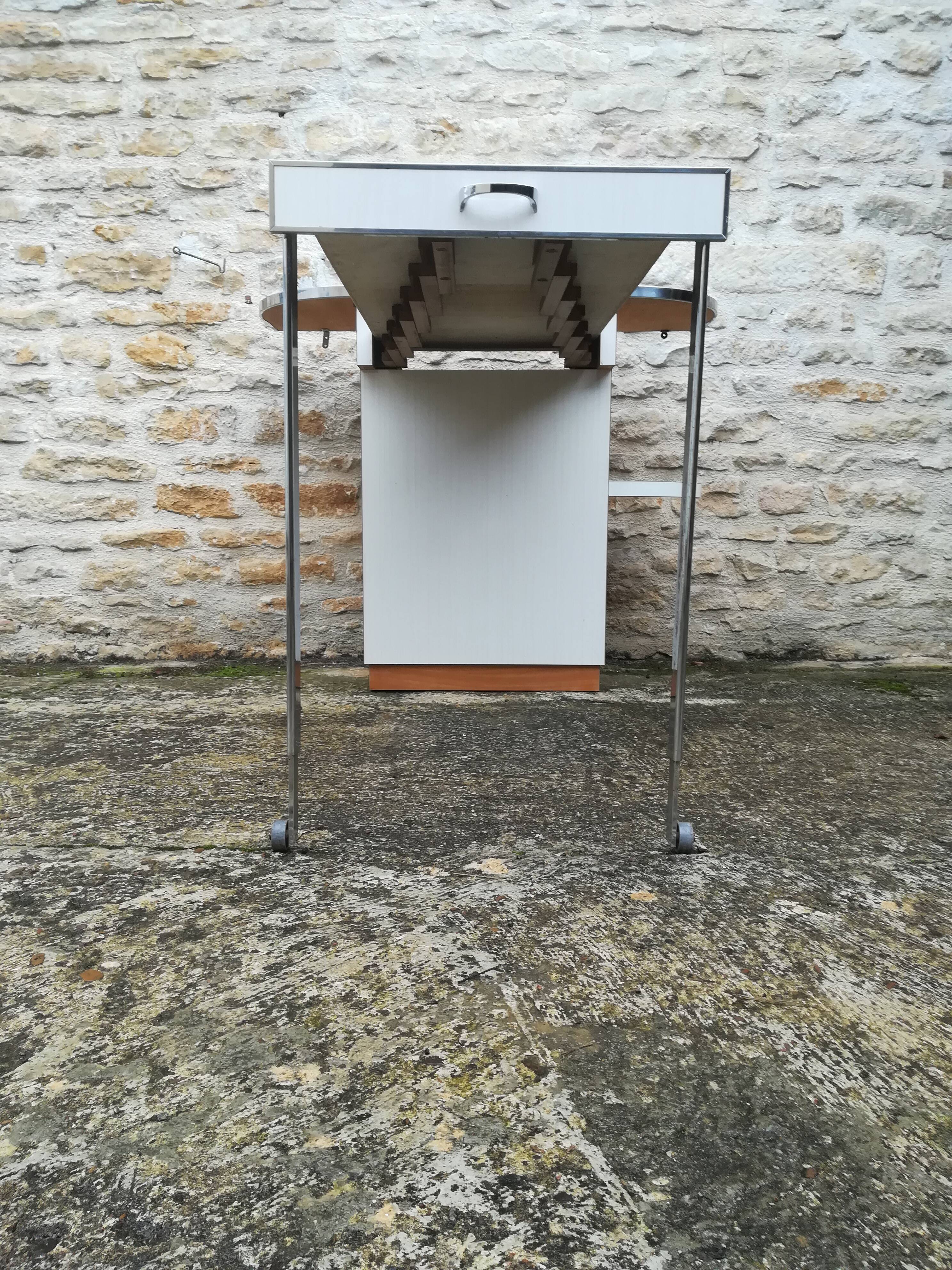 modular or retractable formica wall table