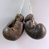 1920s boxing gloves