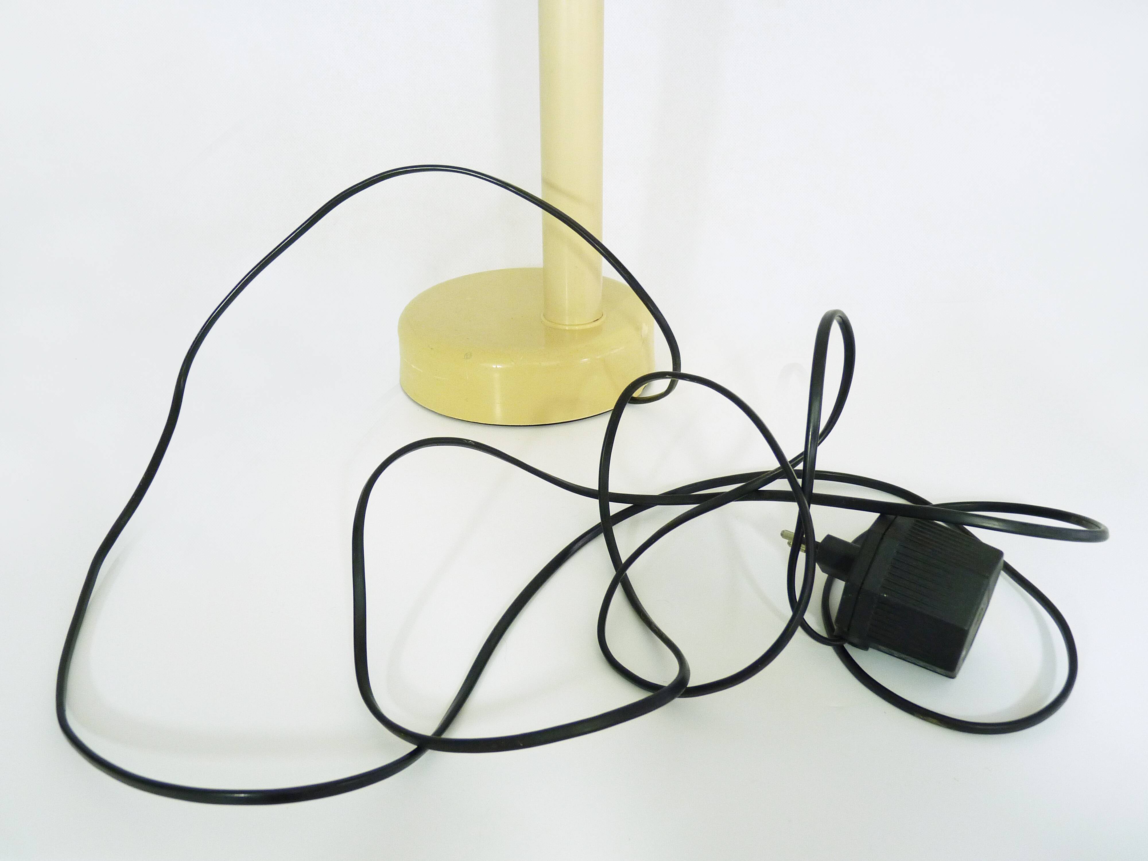 Scandinavian fagerhults Sweden articulated desk lamp. Year 70