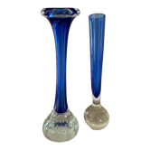 Duo of vintage soliflores vases in glass paste