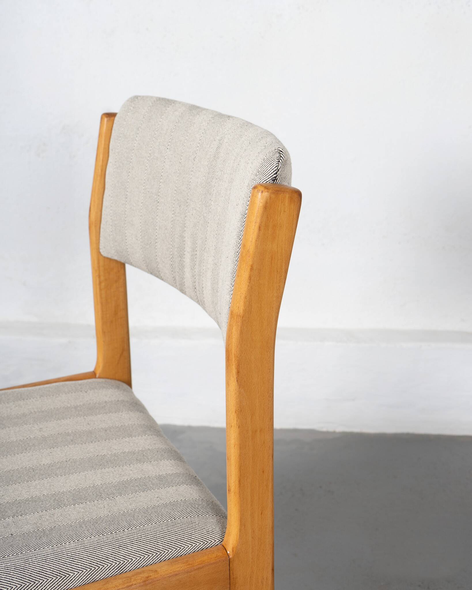 Set of 2 Beech Chairs by Guilleumas, Spain