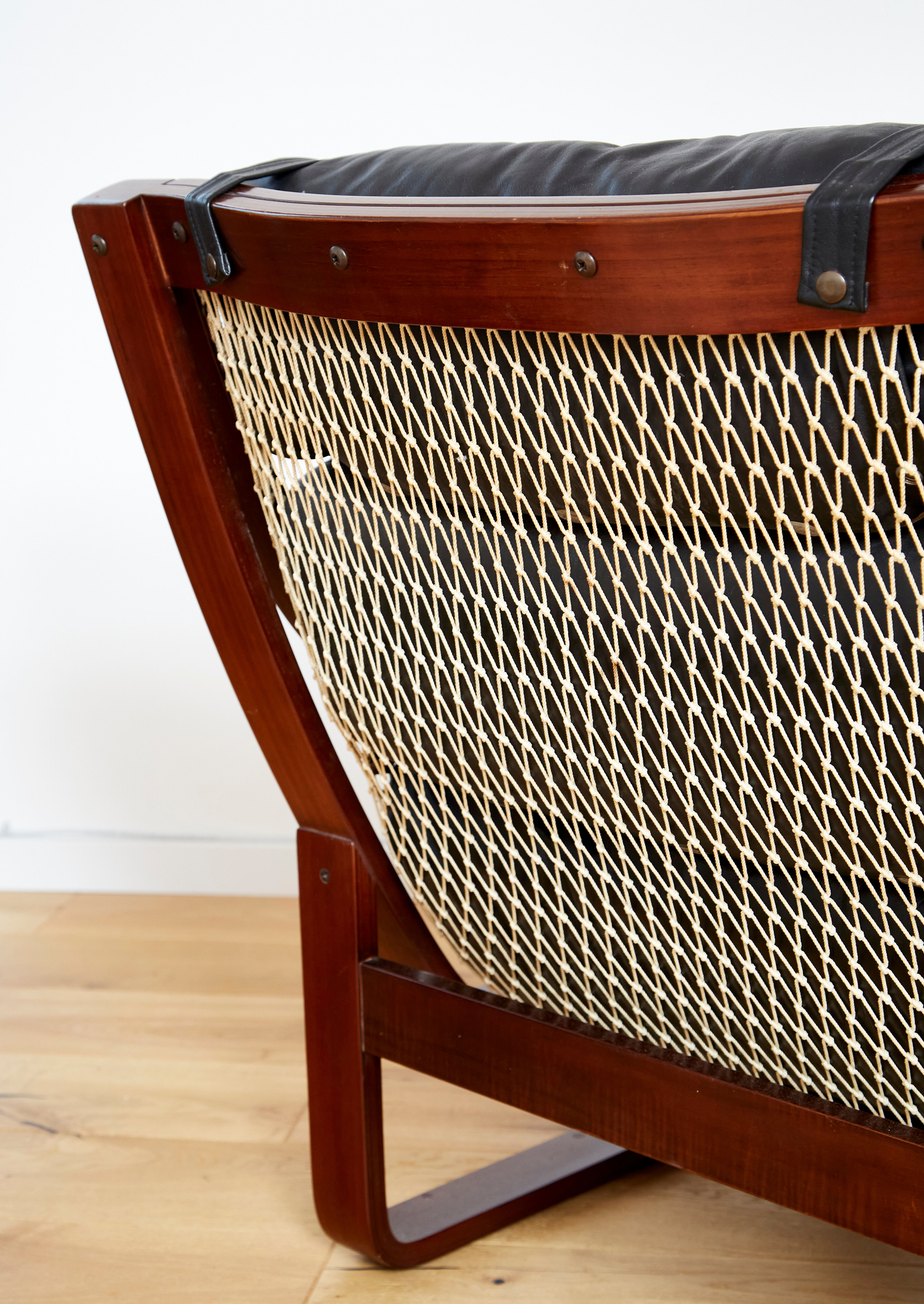 Fred Lowen Lounge Chair T4 for Tessa