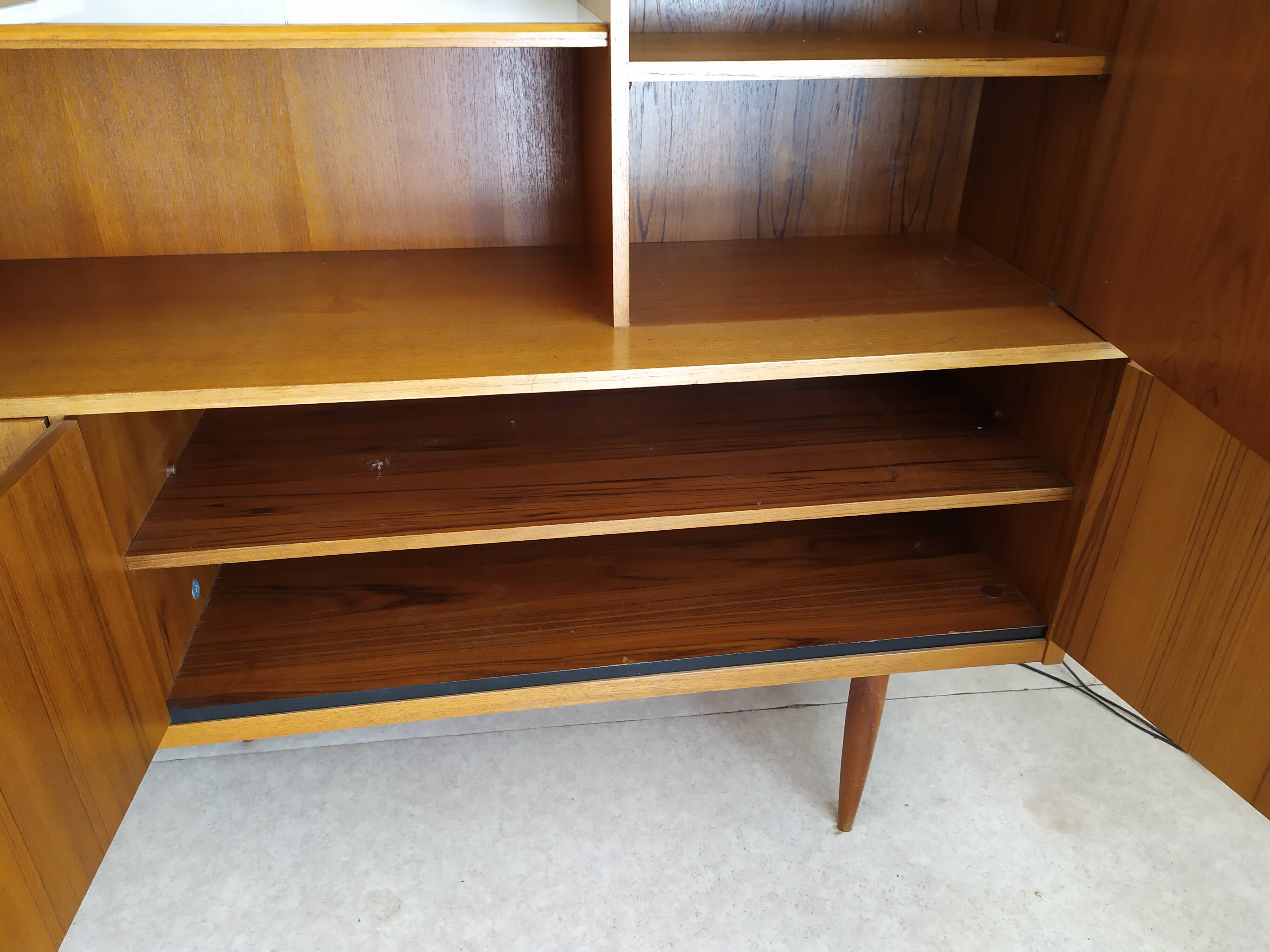 Scandinavian threading