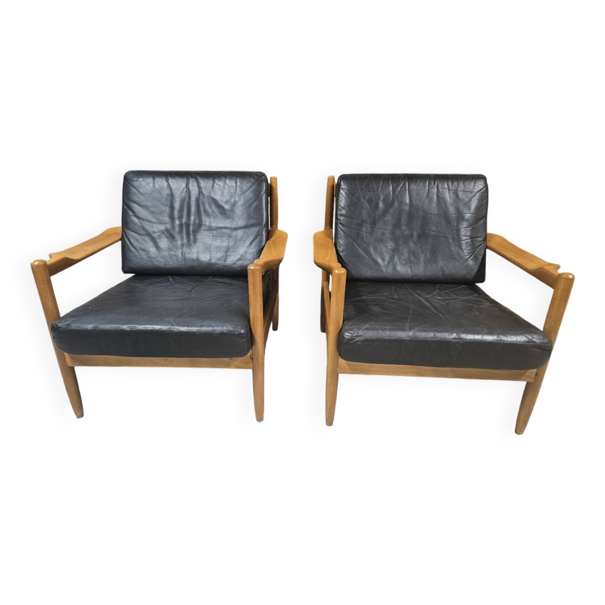 Paire de faureuil Scandinave cuir 1970"