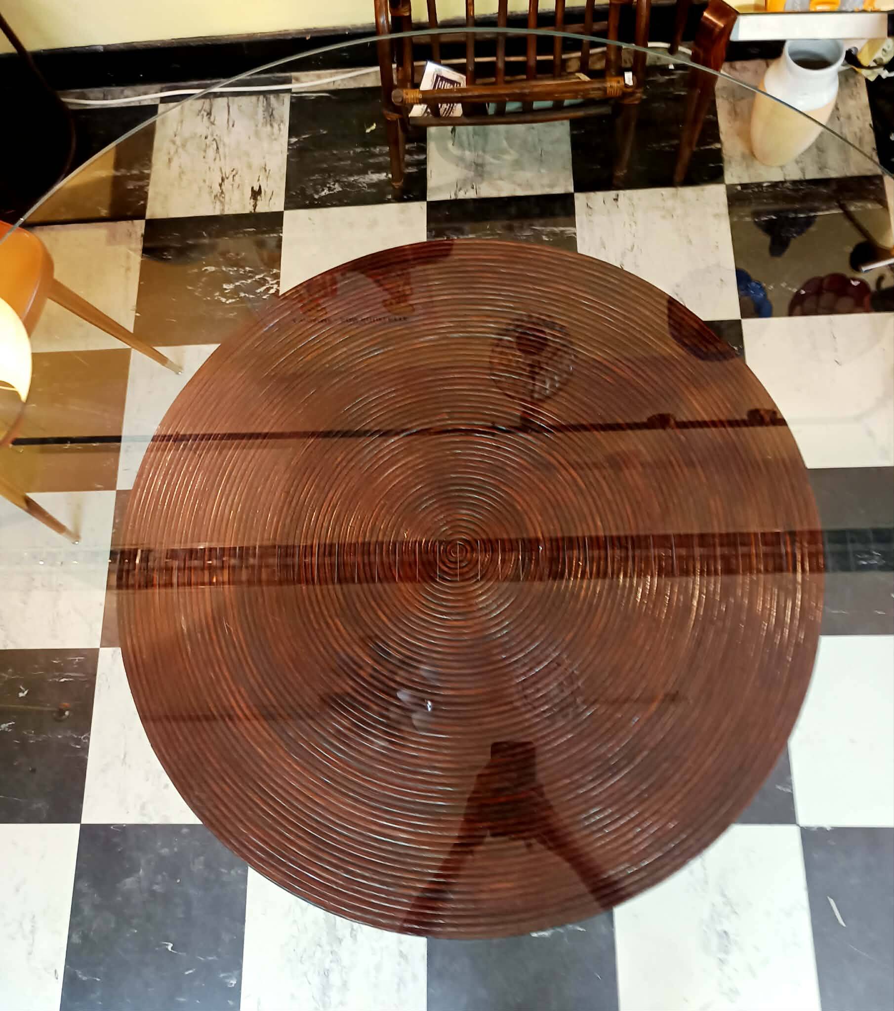 Table marqueterie de rotin vintage 1970