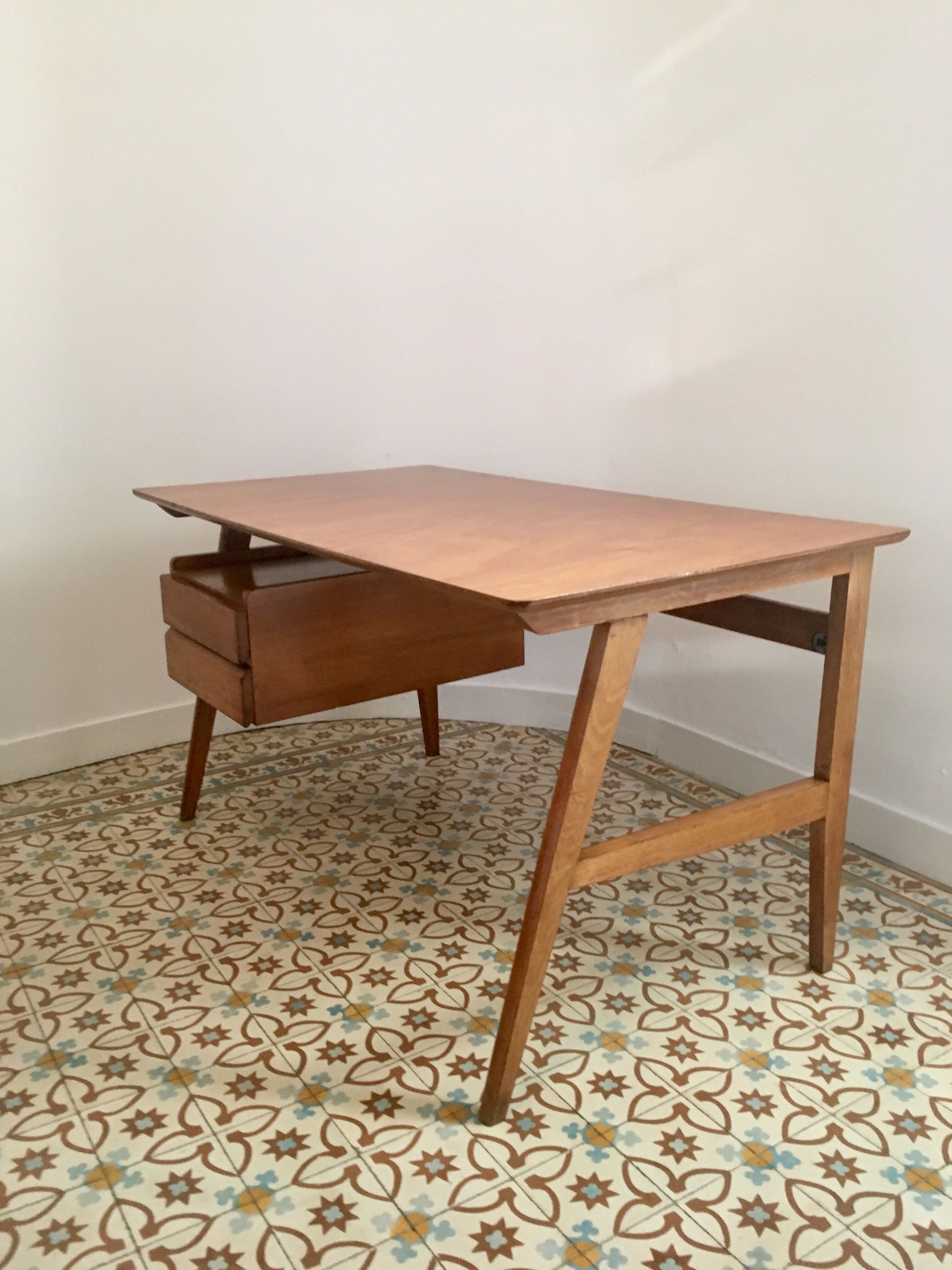 Desk feet compass, 1960