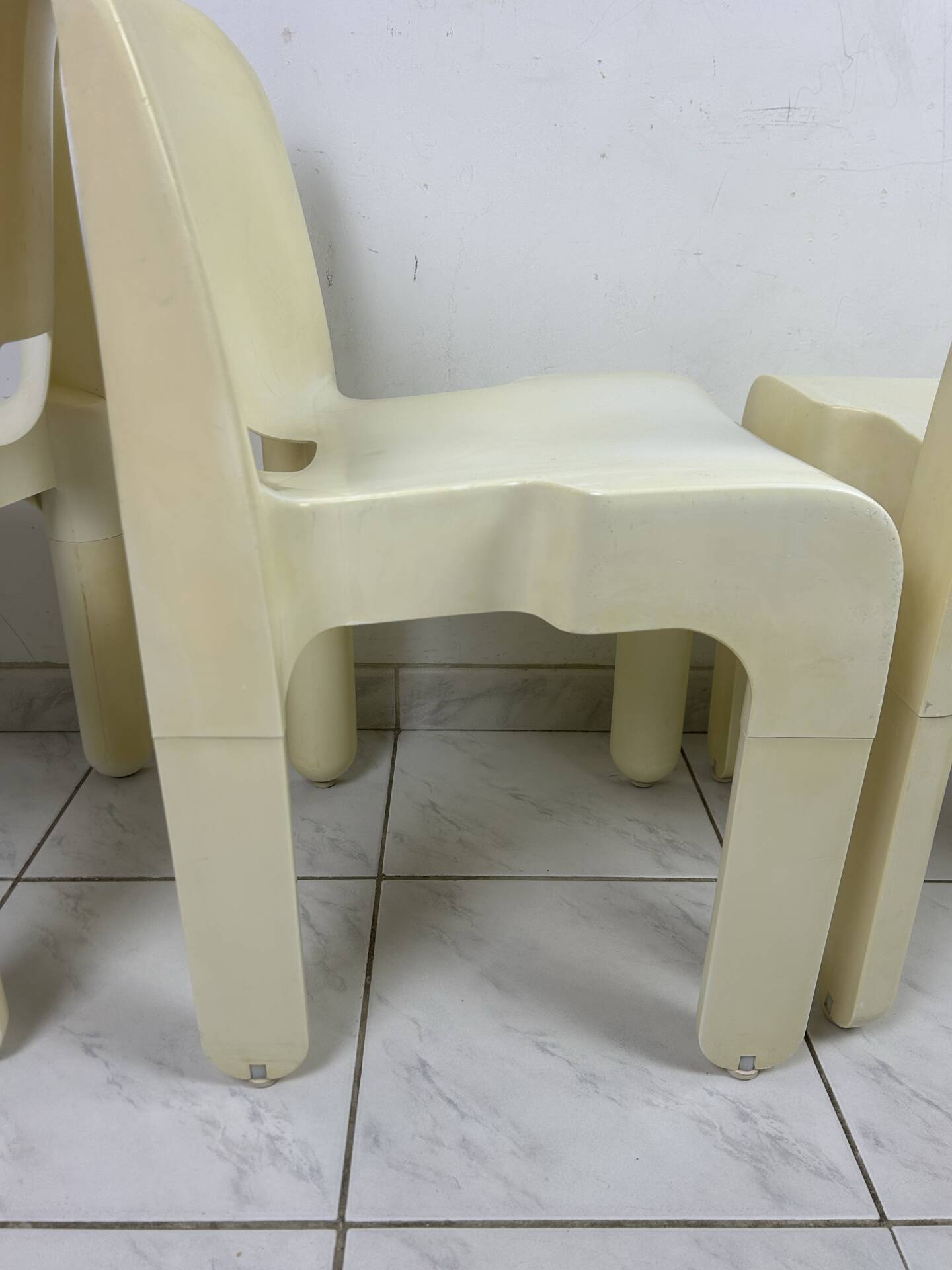 3x vintage Universale chair Joe Colombo Kartell
