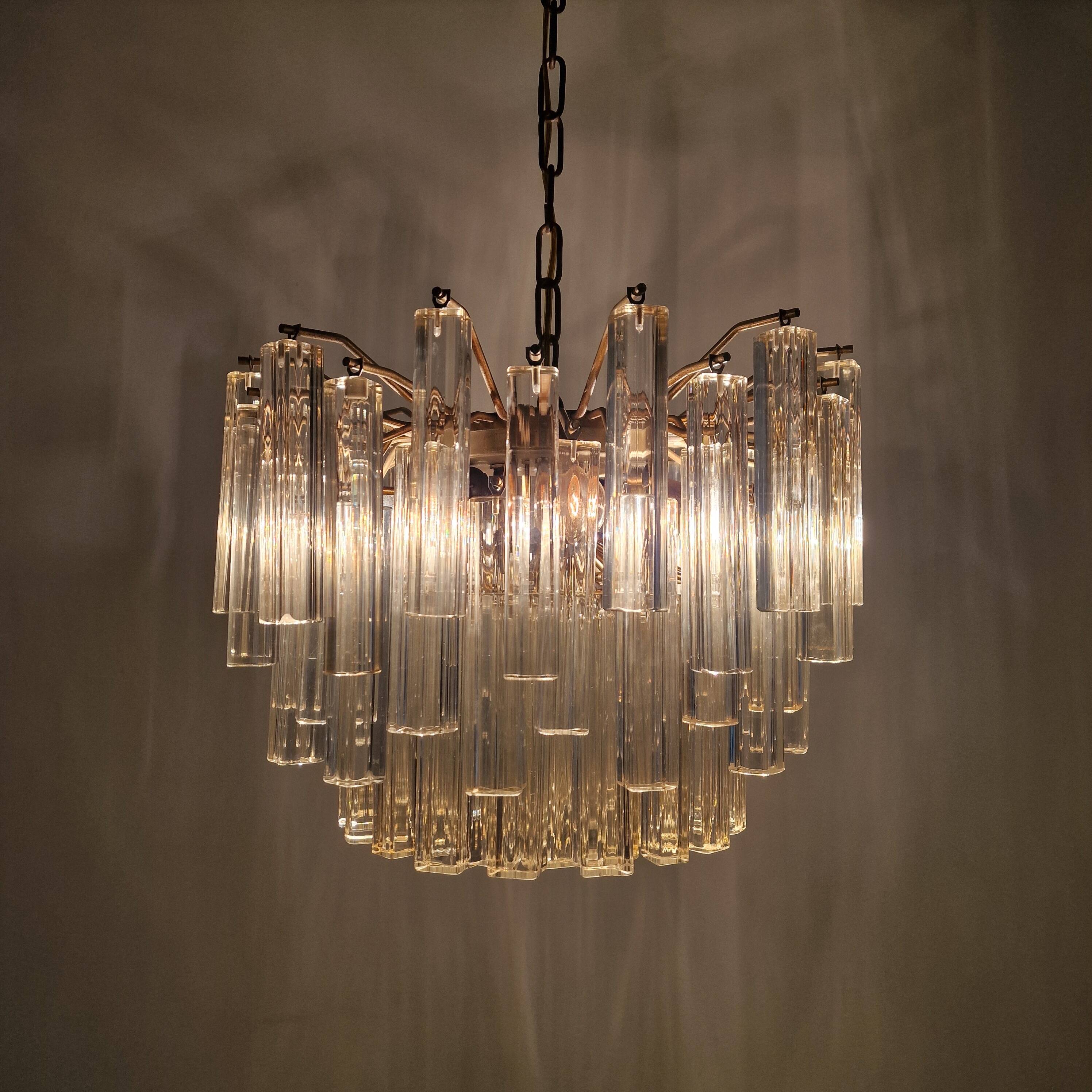 Venini Murano Glass Chandelier 85 Hand-Blown Quadriedri Prisms, 1960's
