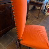 Chaises style Louis XIV tapissées orange