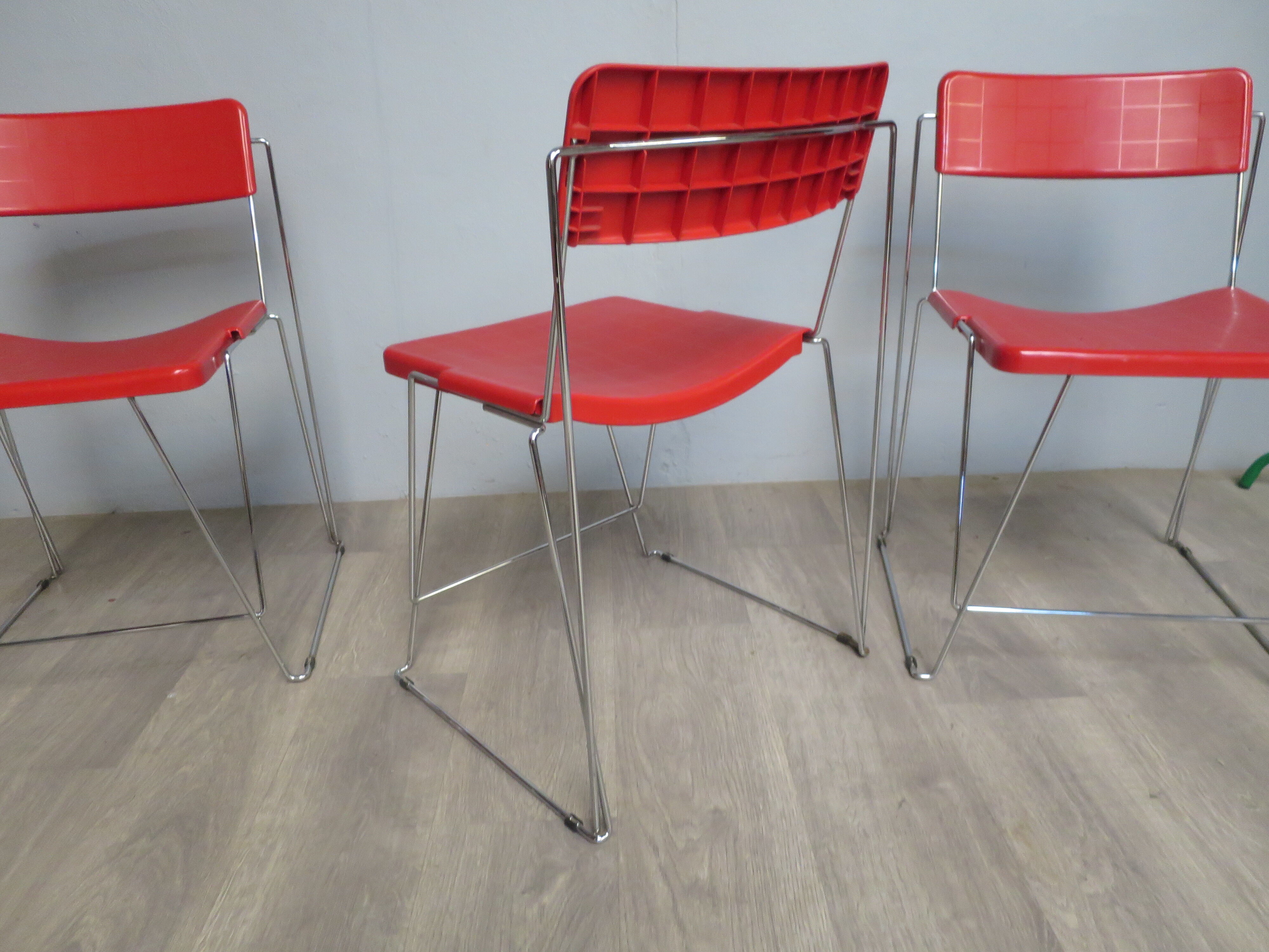 Set of 4 chairs V line Magis by Andries and Hiroko Van Onck