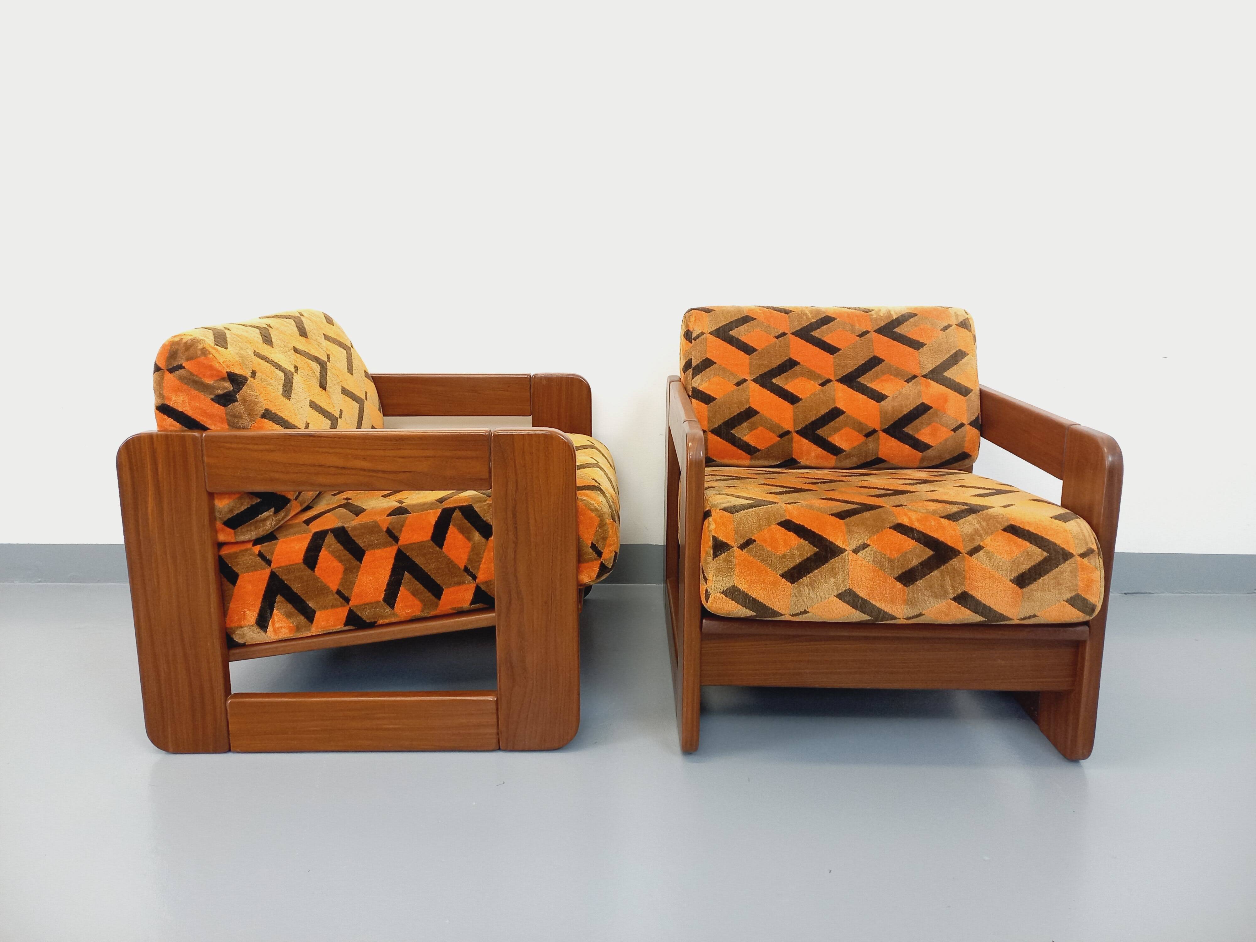 Pair of vintage walnut and velvet fabric sleigh armchairs from the 70s