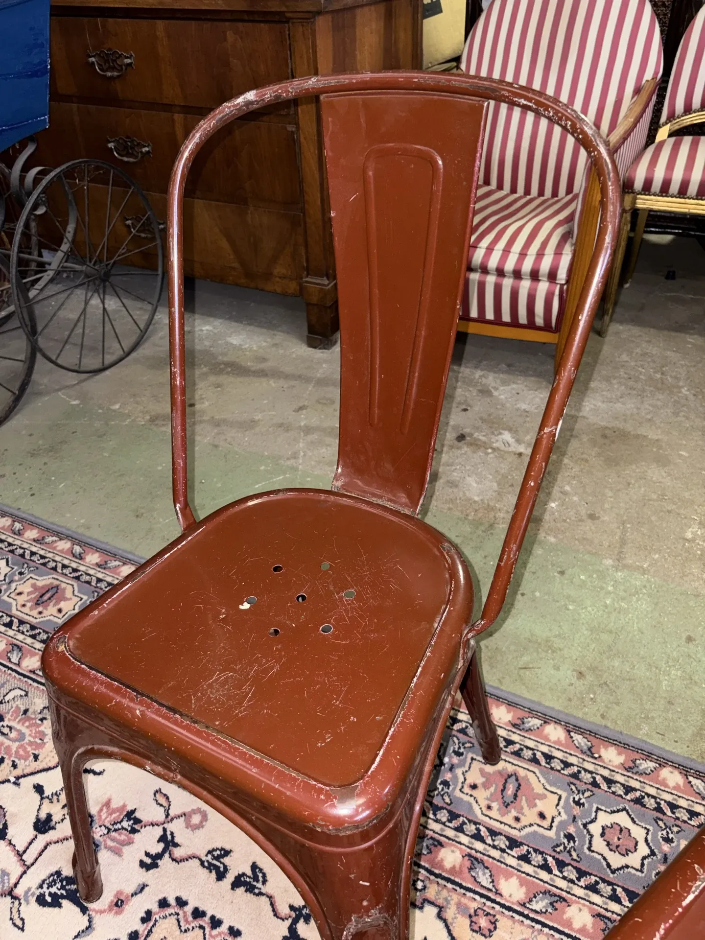 Lot de 4 chaises tolix