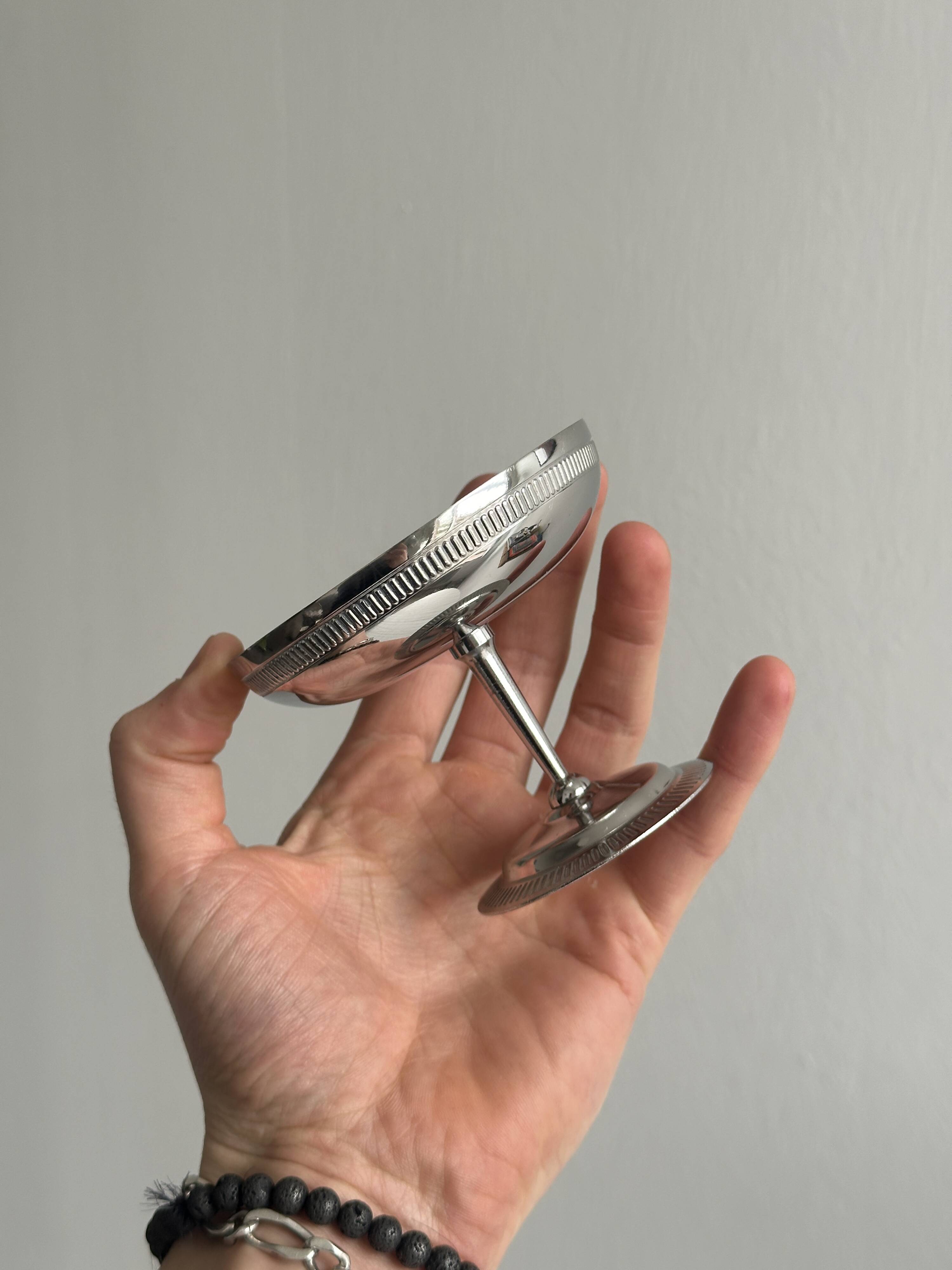 6 coupelles sur pied en inox Letang Remy