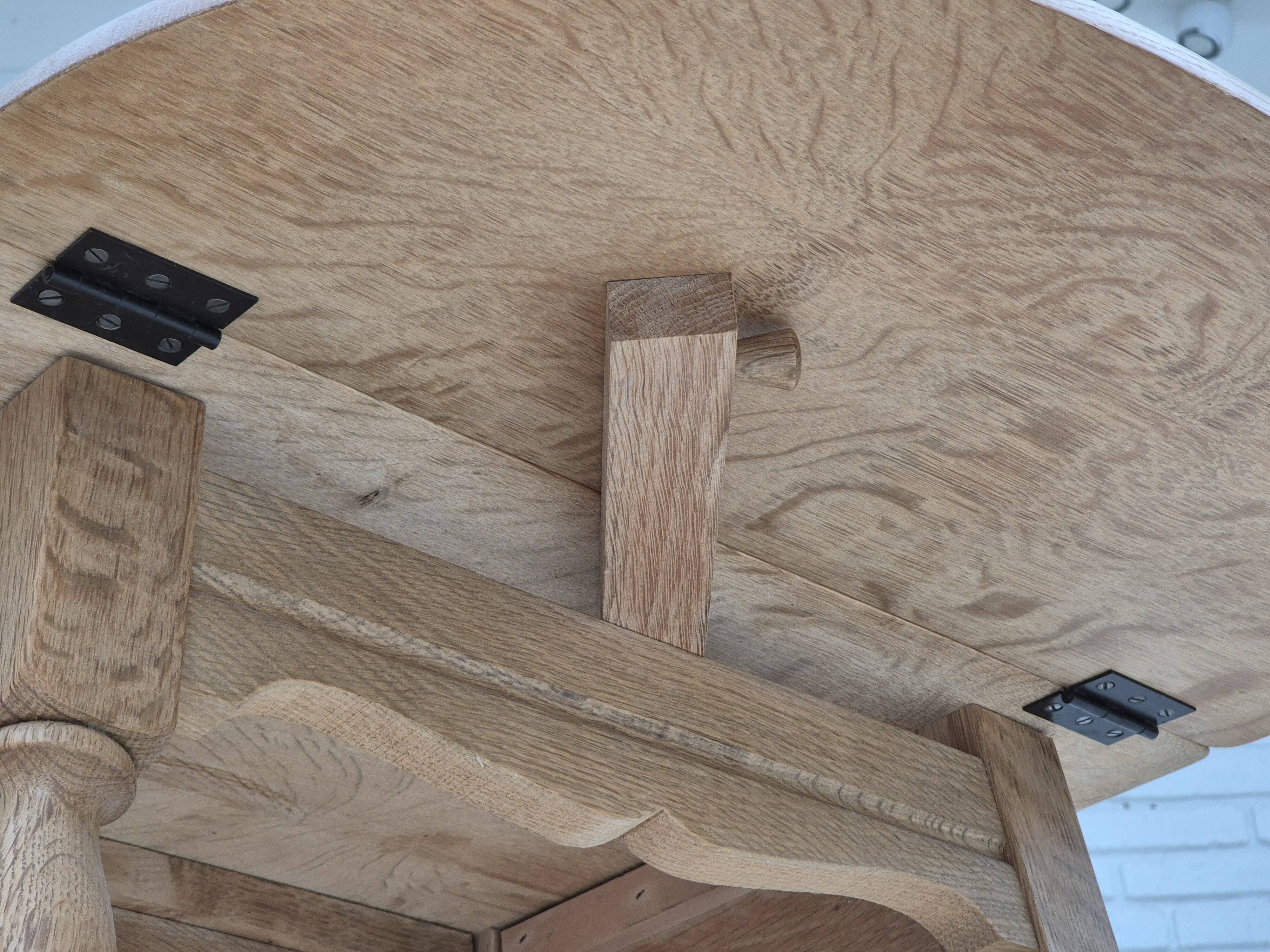 1970s, Danish foldable side table, solid oak wood, original condition.