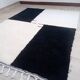 Tapis berbère de oued zam noir et blanc tissé main