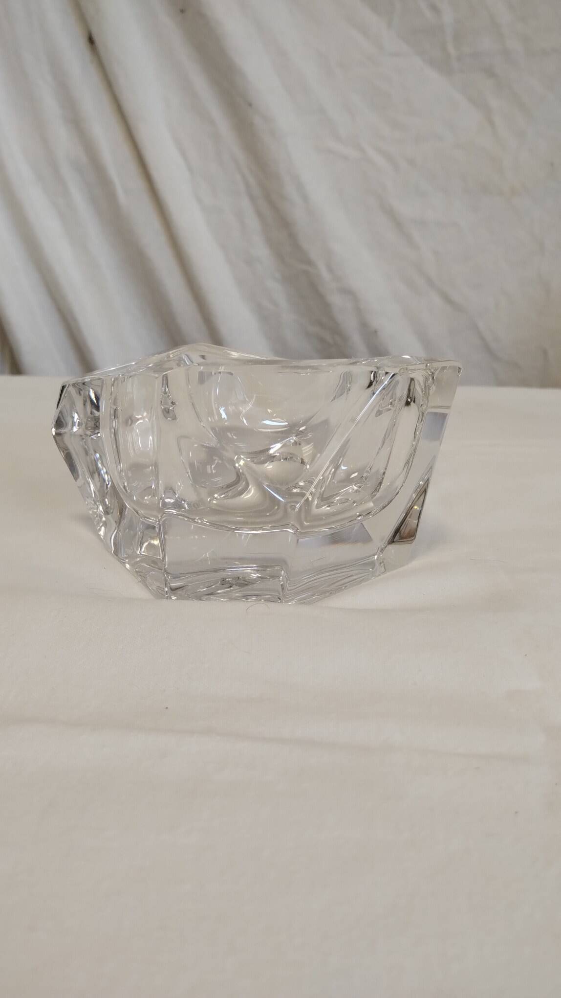 Crystal ashtray signed Daum