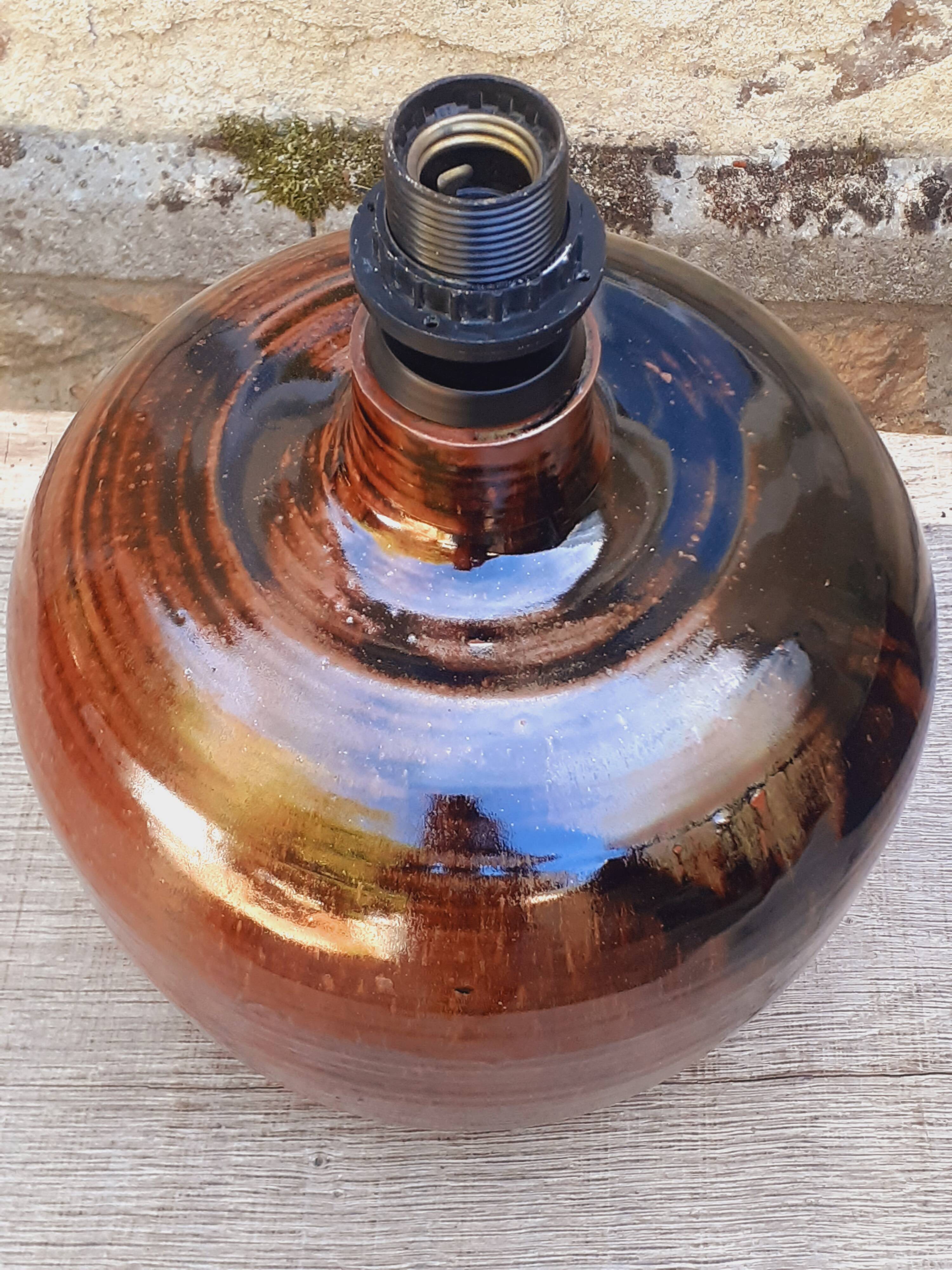 Glazed stoneware lamp base from the 1970s.
