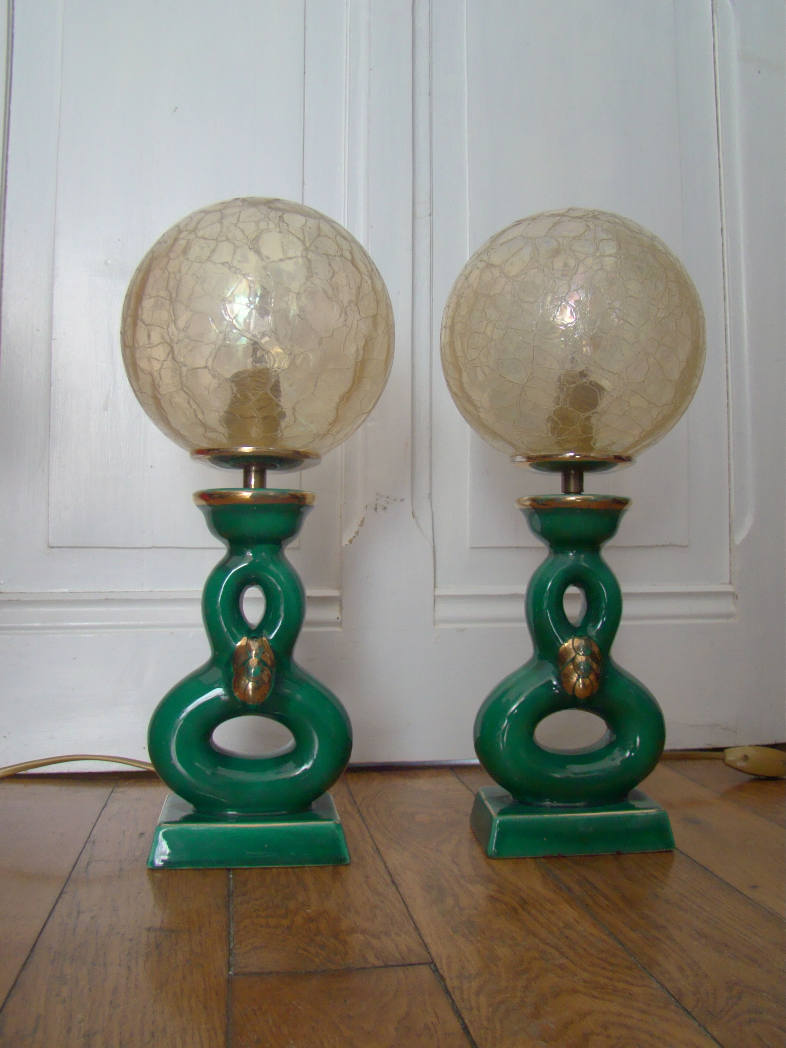 Pair of vintage lamps in bordeaux art ceramic