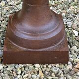 Médicis cast iron vases (the pair) Height 74 cm