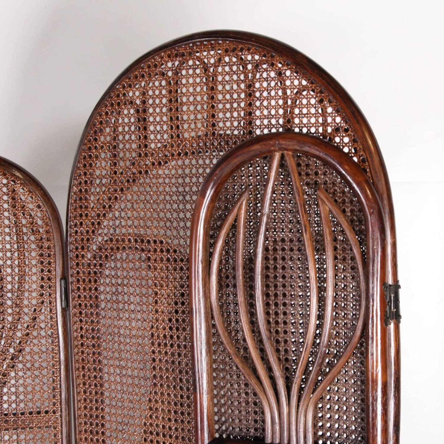 Pair of rattan screens