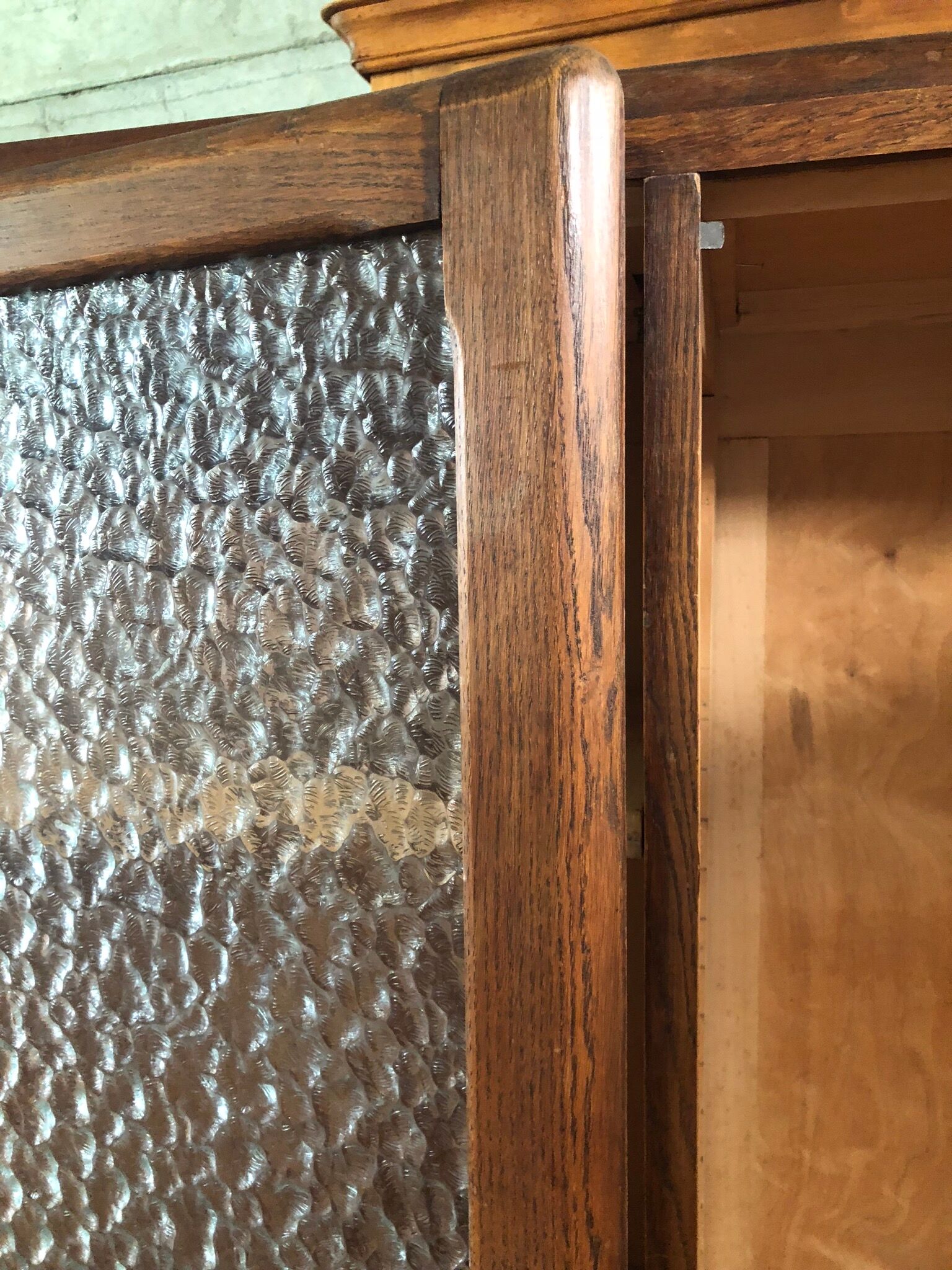 Vintage 40 years glass Cabinet