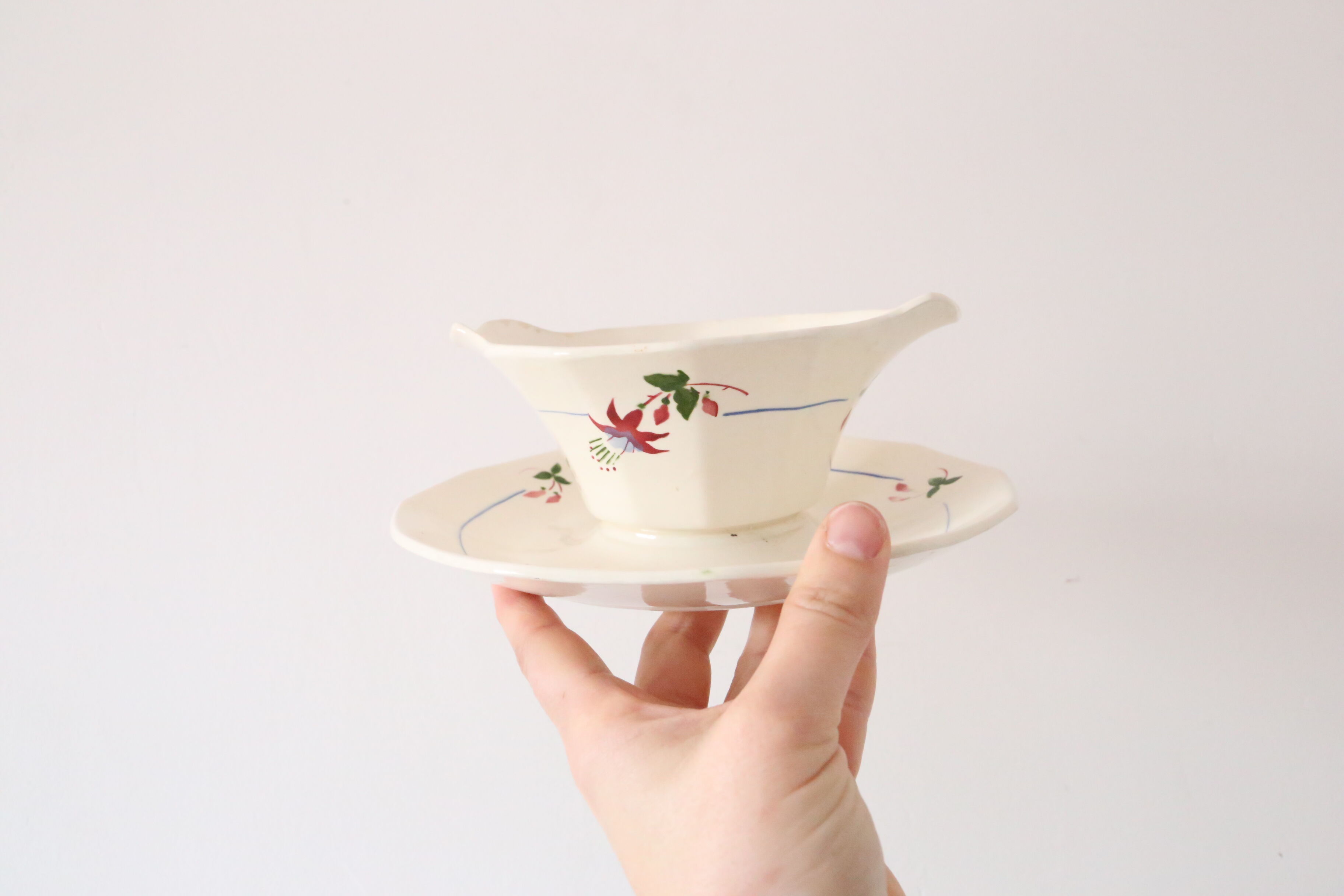 Saucière Sarreguemines, ceramic, Bermuda décor,