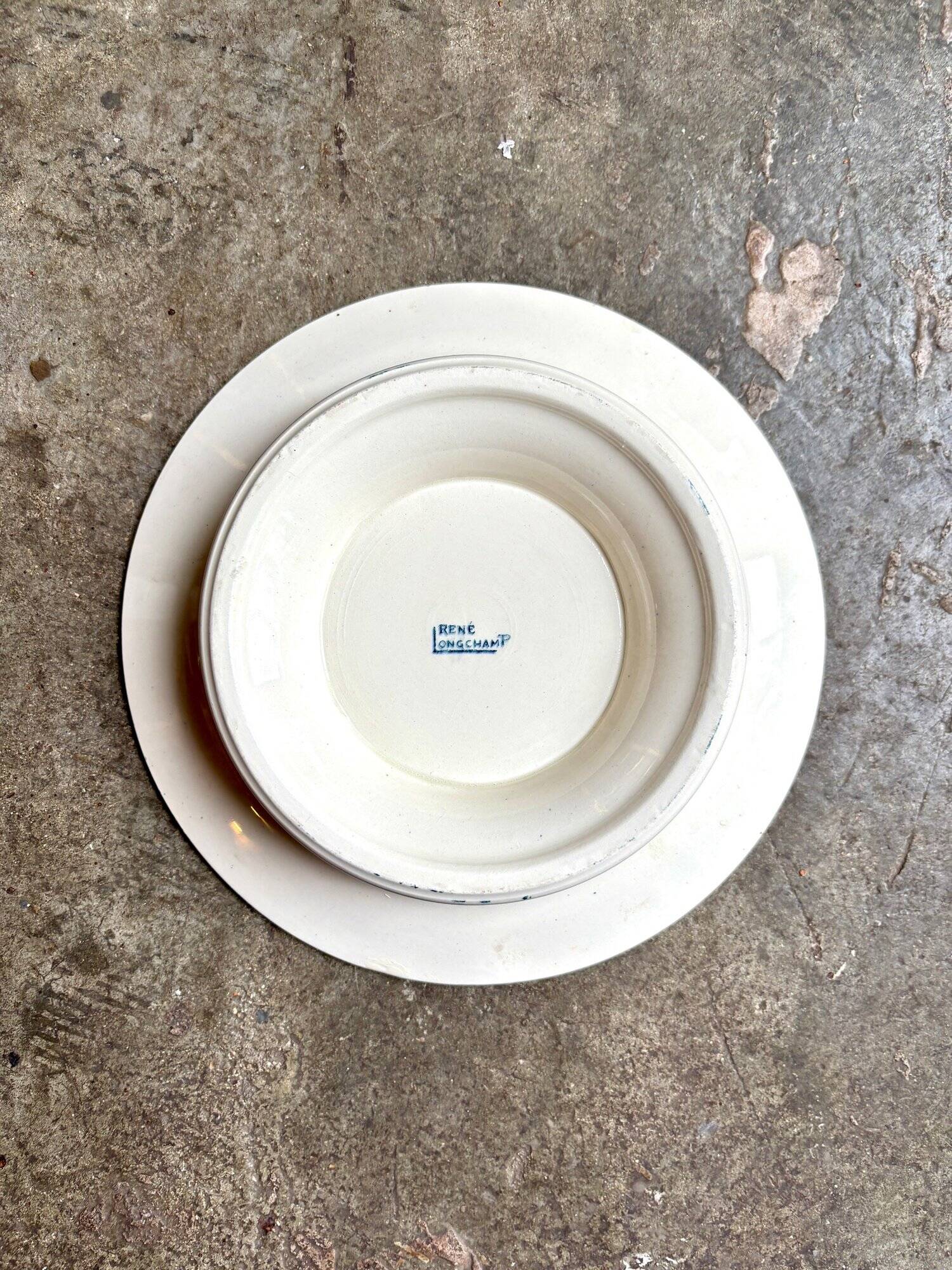 Longchamp ironware cake plate, "René" service