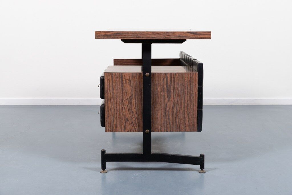 Italian desk with mid-century chair from the 1960s