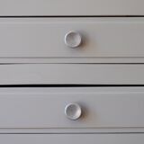 Asymmetrical cabinet