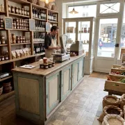 Comptoir de magasin ancien 