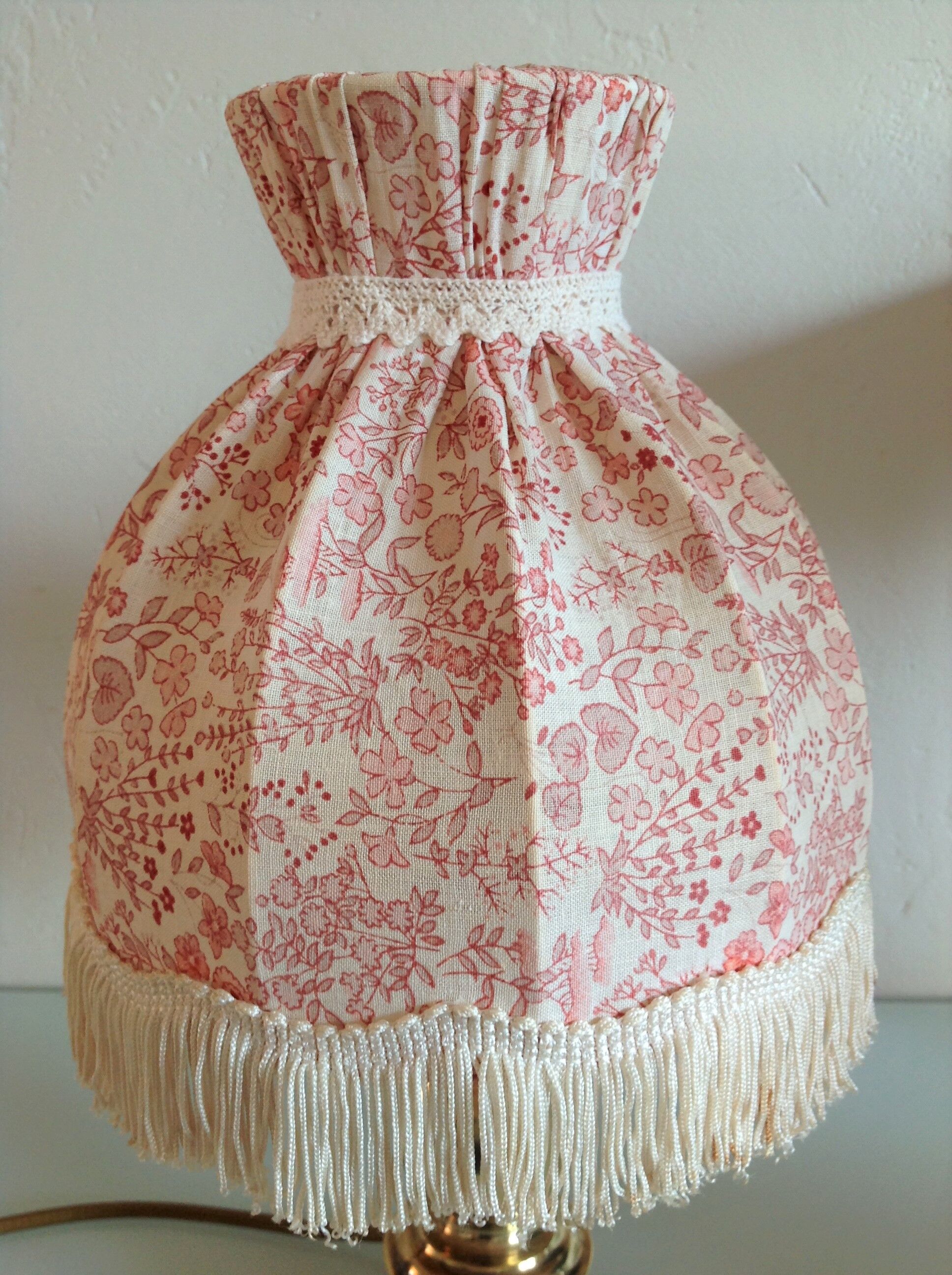 Brass bedside lamp and pink/vintage lampshade 60s-70s