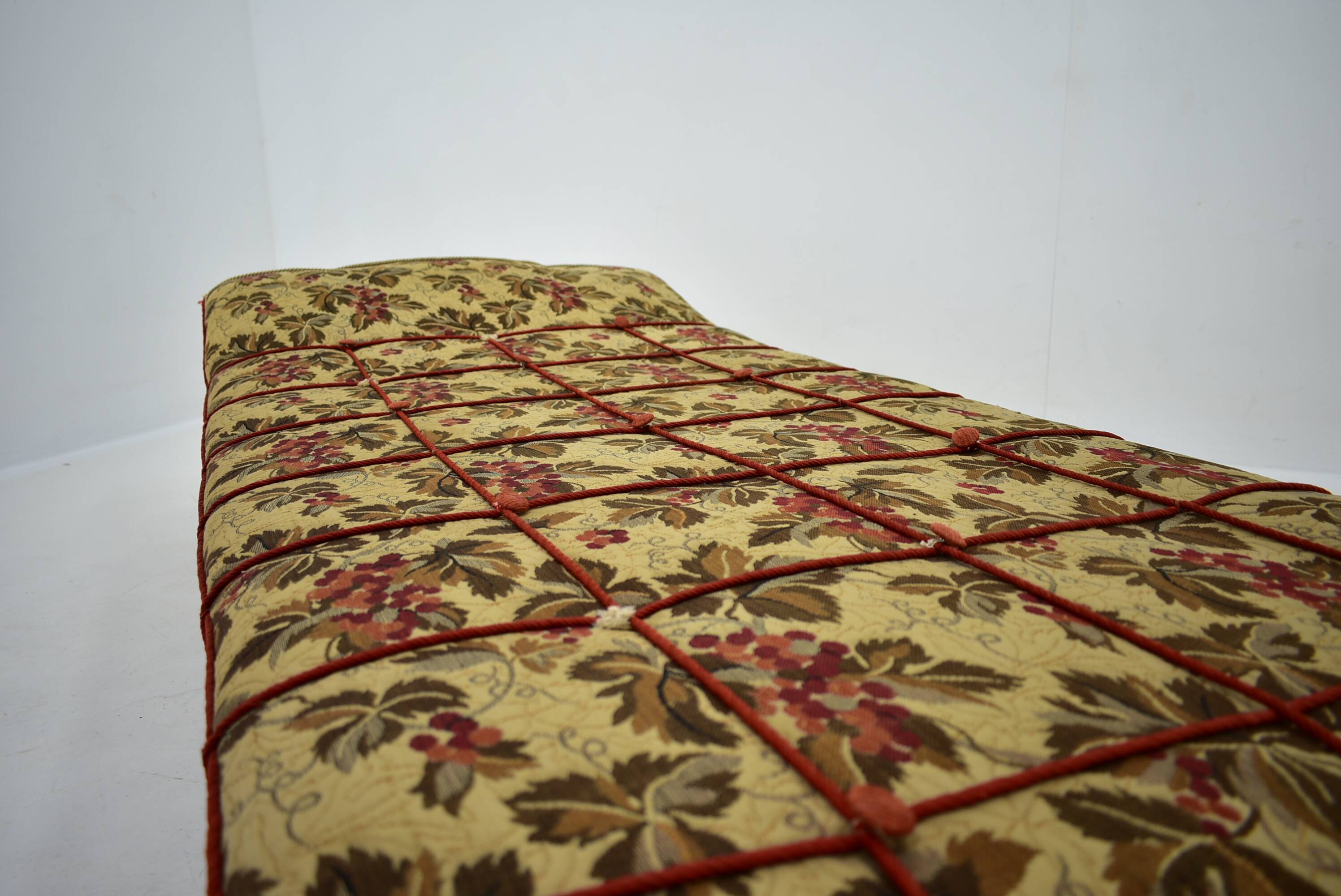 1940s Jindřich Halabala Sofa or Bed for UP Závody, Czechoslovakia